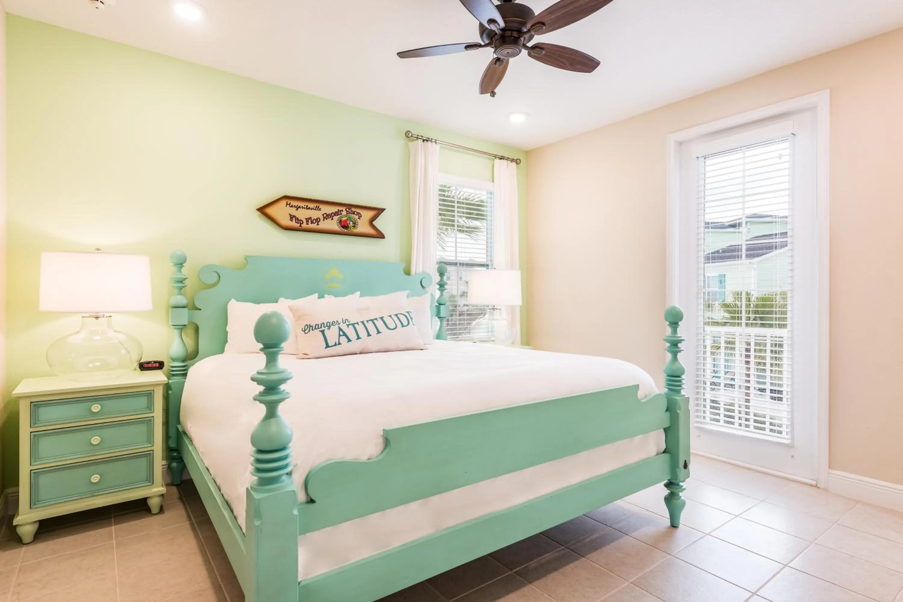Bedroom, Bed in Margaritaville Cottages Orlando by Rentyl with H2O Waterpark