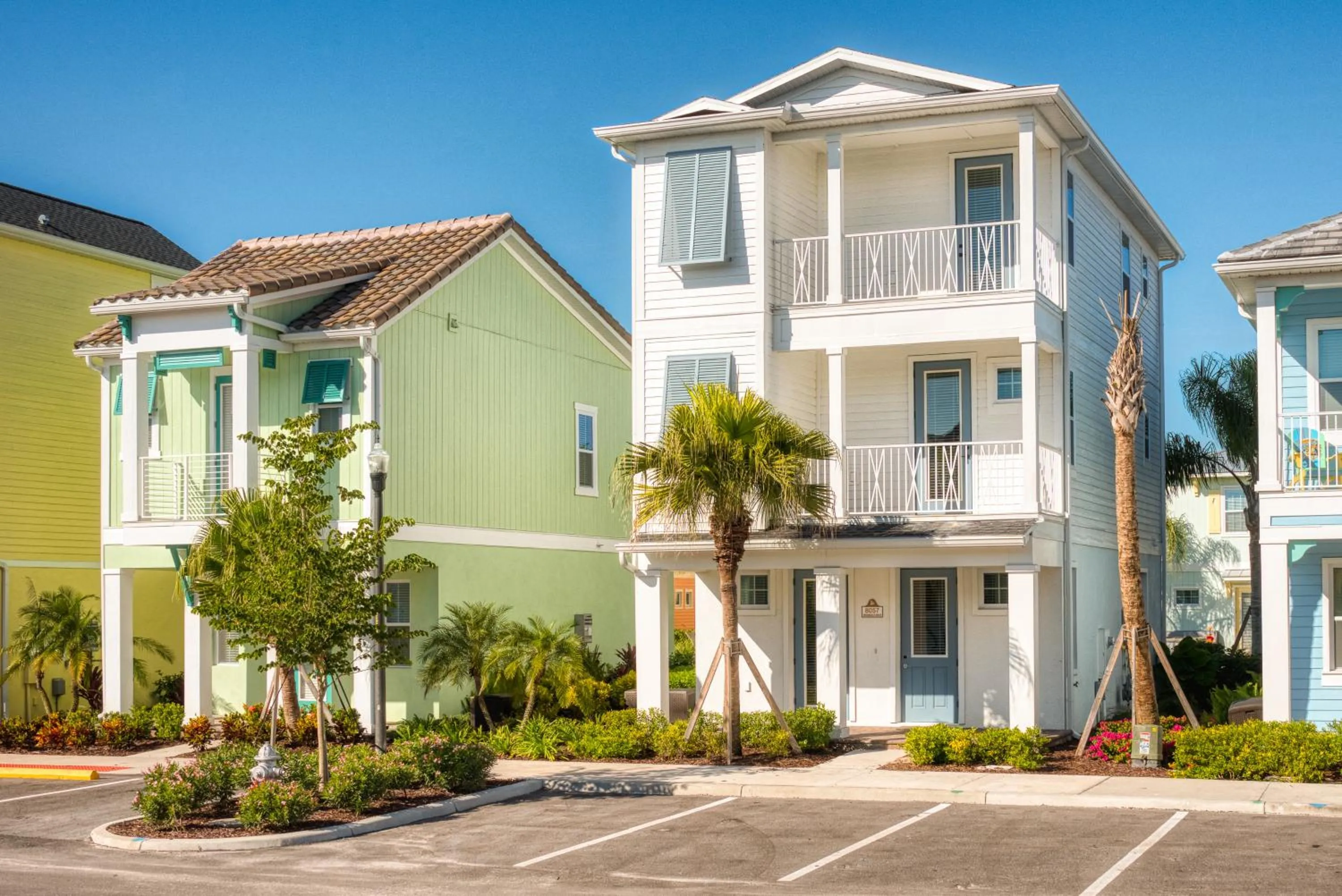 Property building in Margaritaville Cottages Orlando by Rentyl with H2O Waterpark