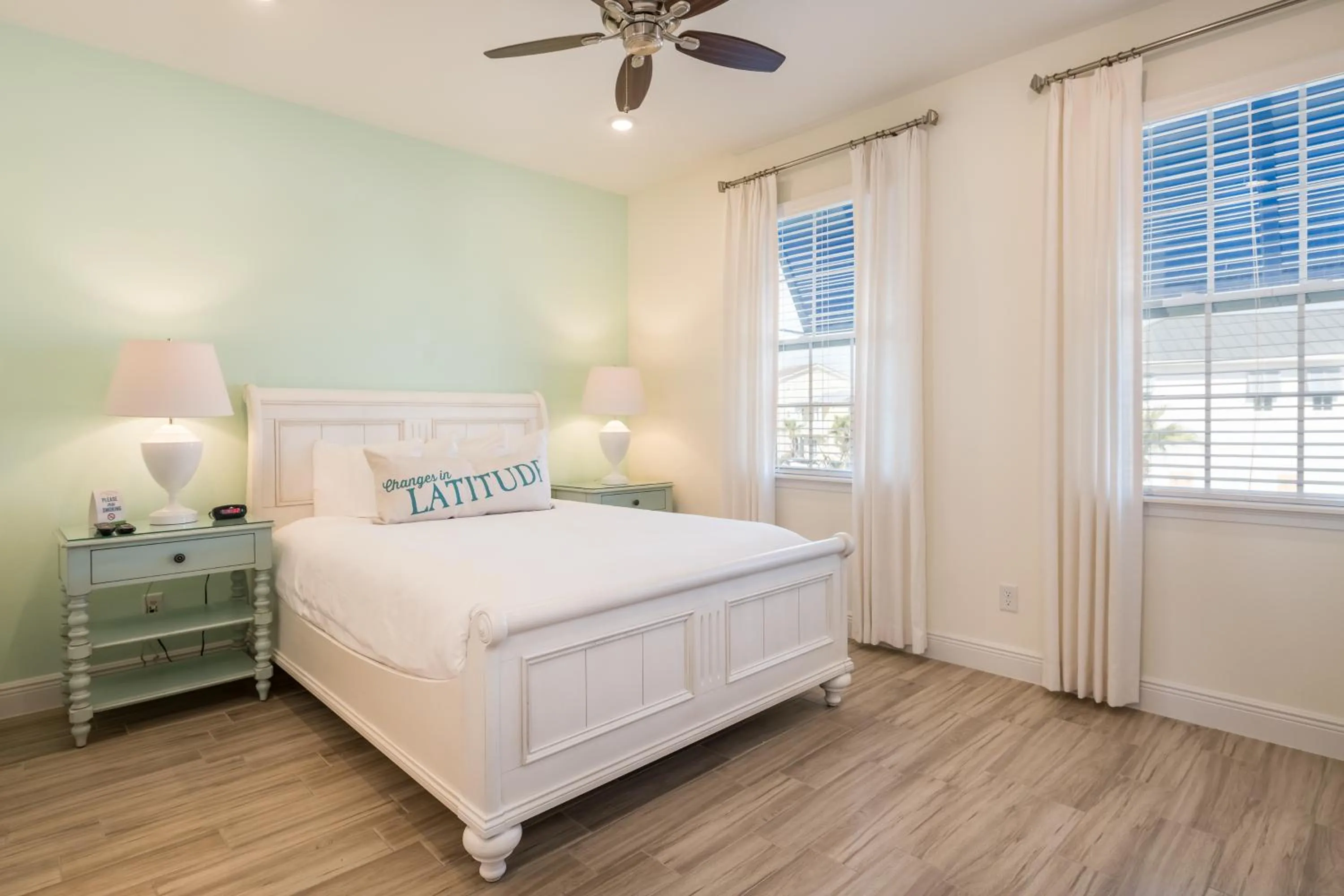 Bedroom, Bed in Margaritaville Cottages Orlando by Rentyl with H2O Waterpark