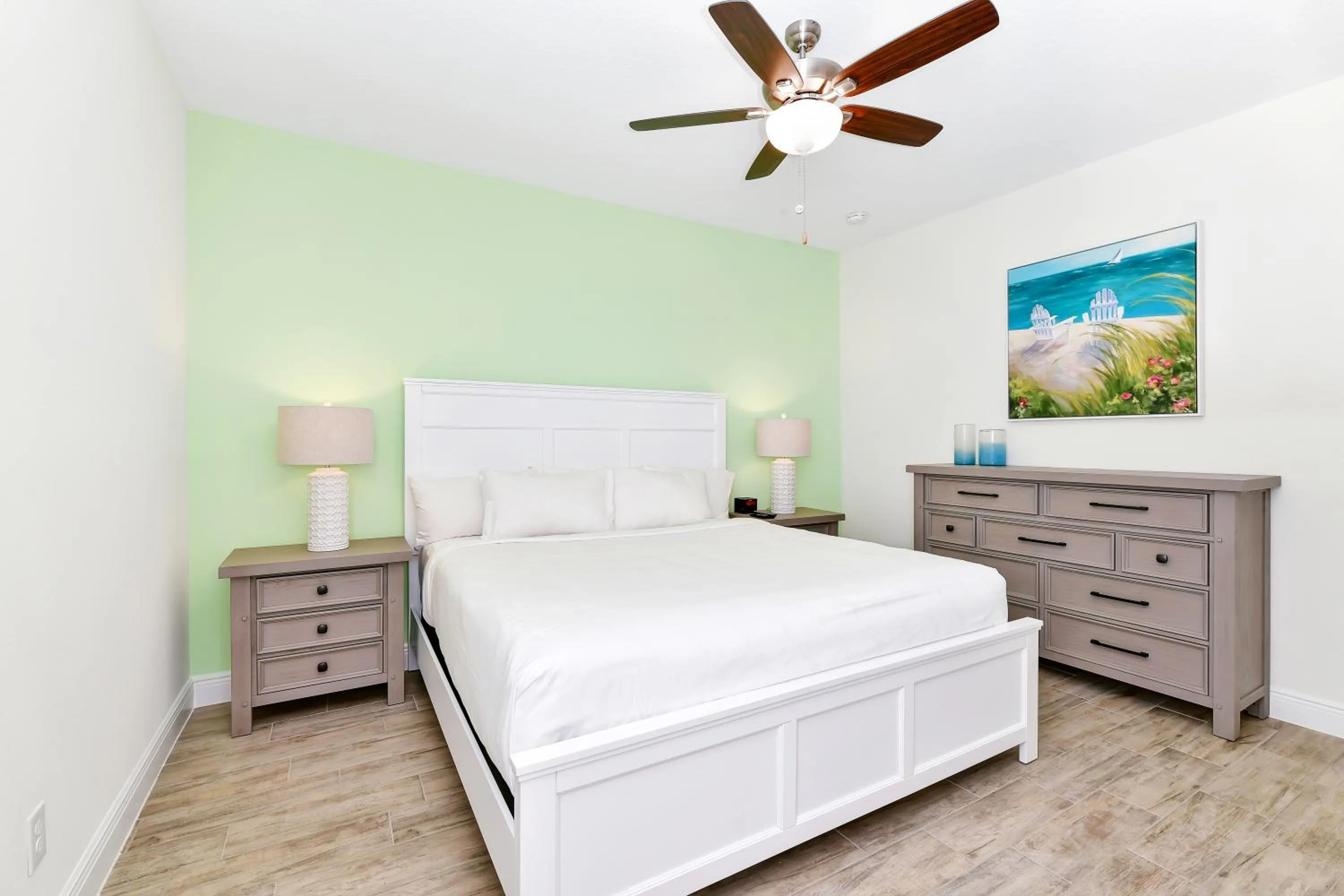 Bed in Margaritaville Cottages Orlando by Rentyl with H2O Waterpark