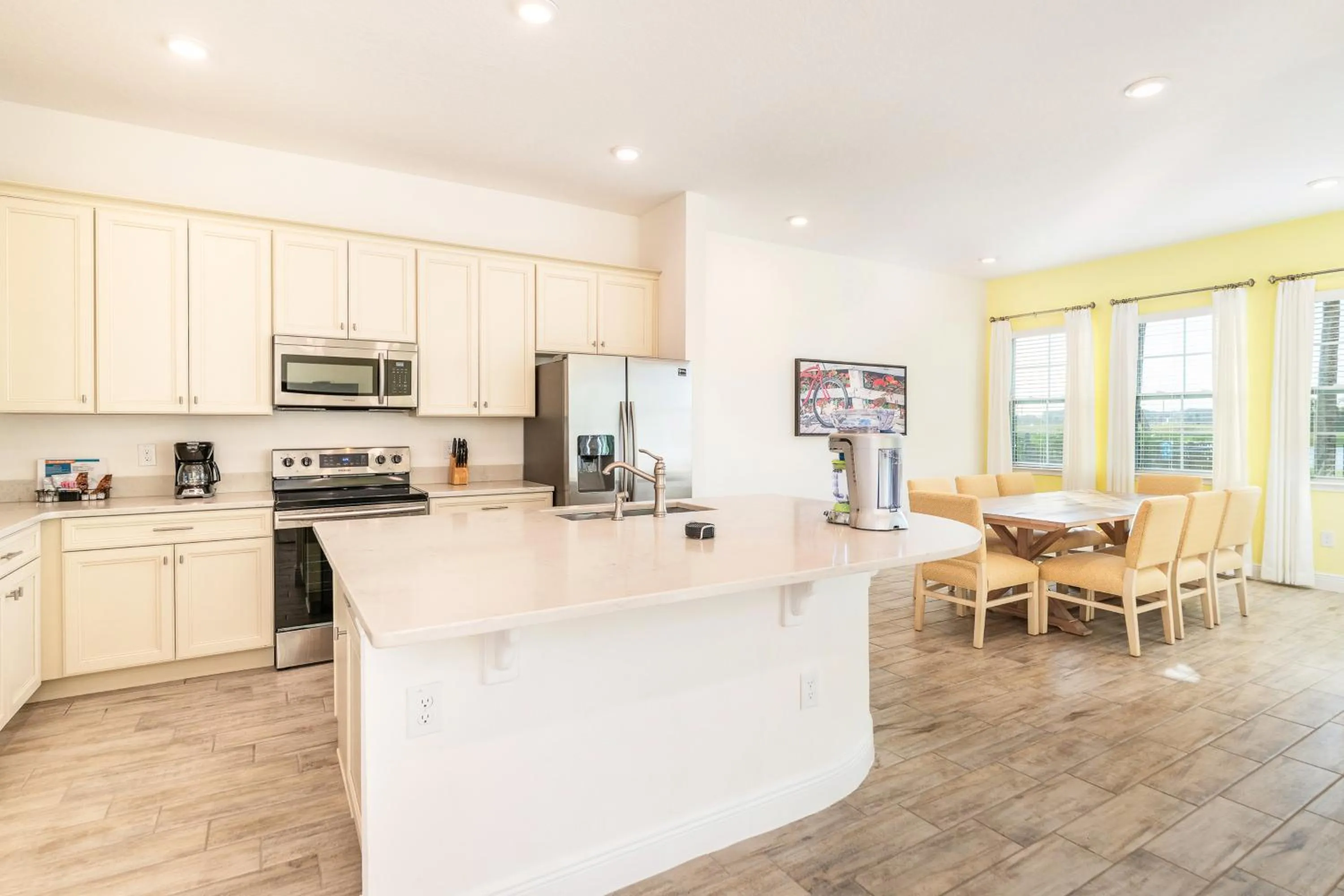 Kitchen or kitchenette in Margaritaville Cottages Orlando by Rentyl with H2O Waterpark