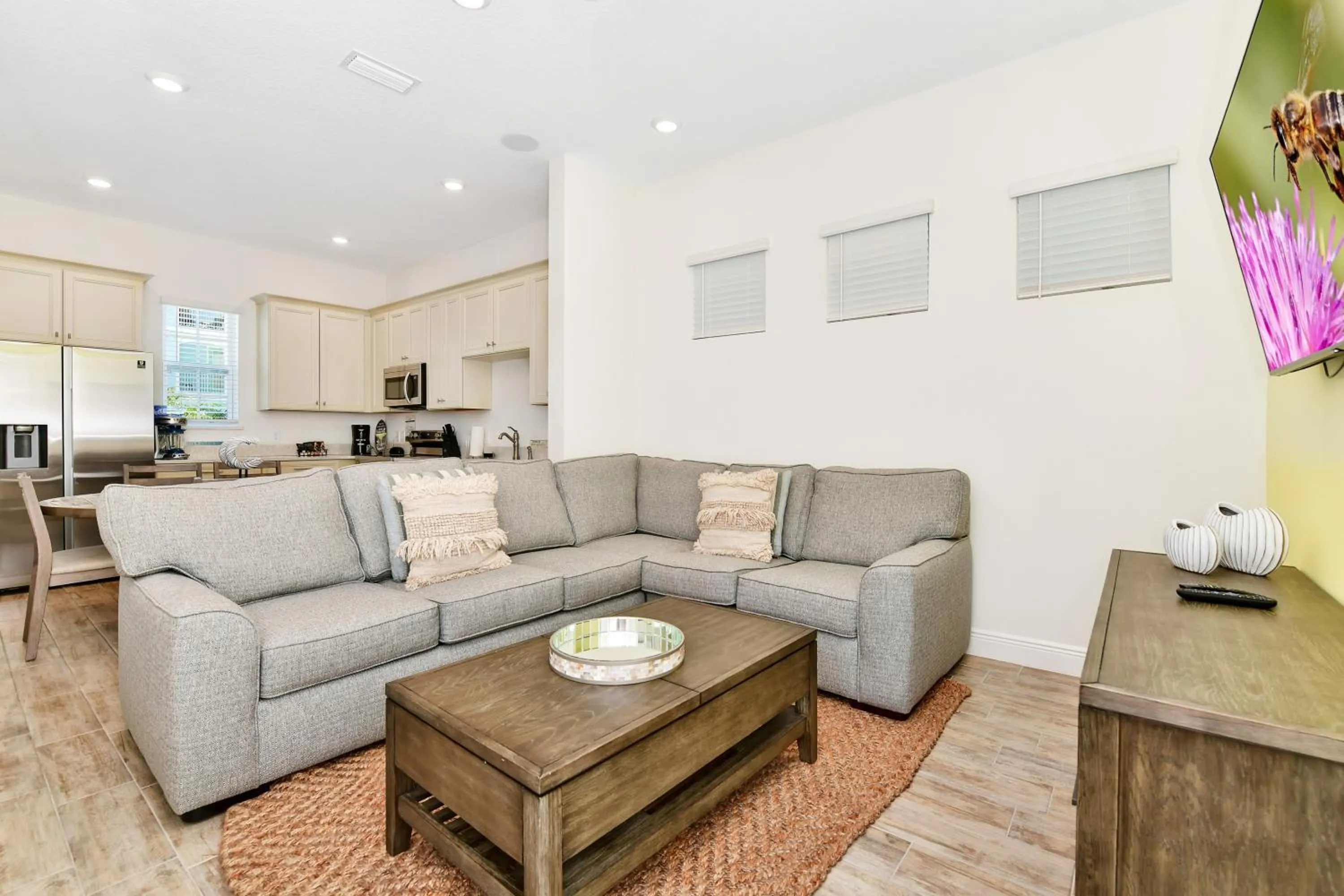 Living room in Margaritaville Cottages Orlando by Rentyl with H2O Waterpark