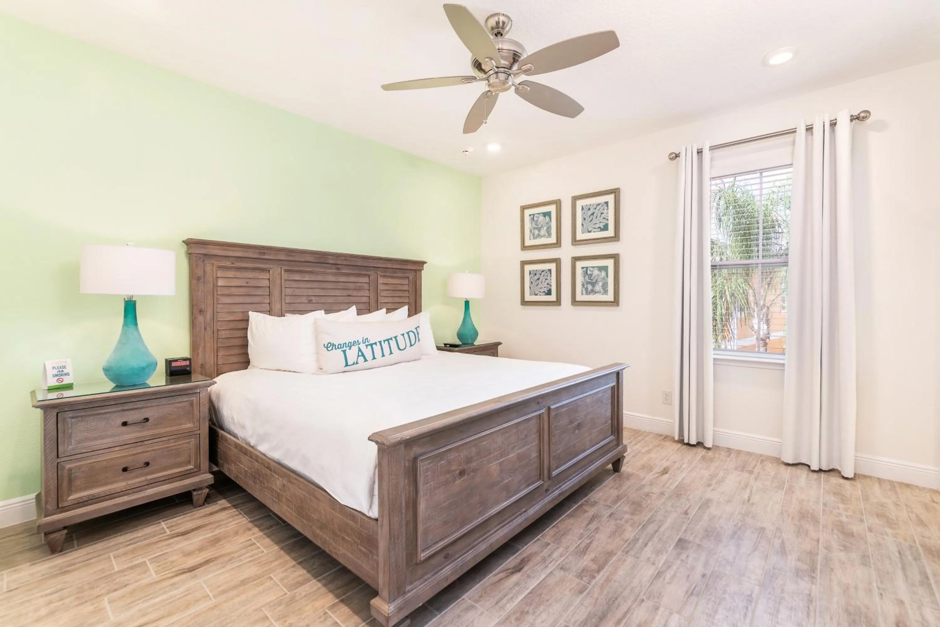 Photo of the whole room, Bed in Margaritaville Cottages Orlando by Rentyl with H2O Waterpark