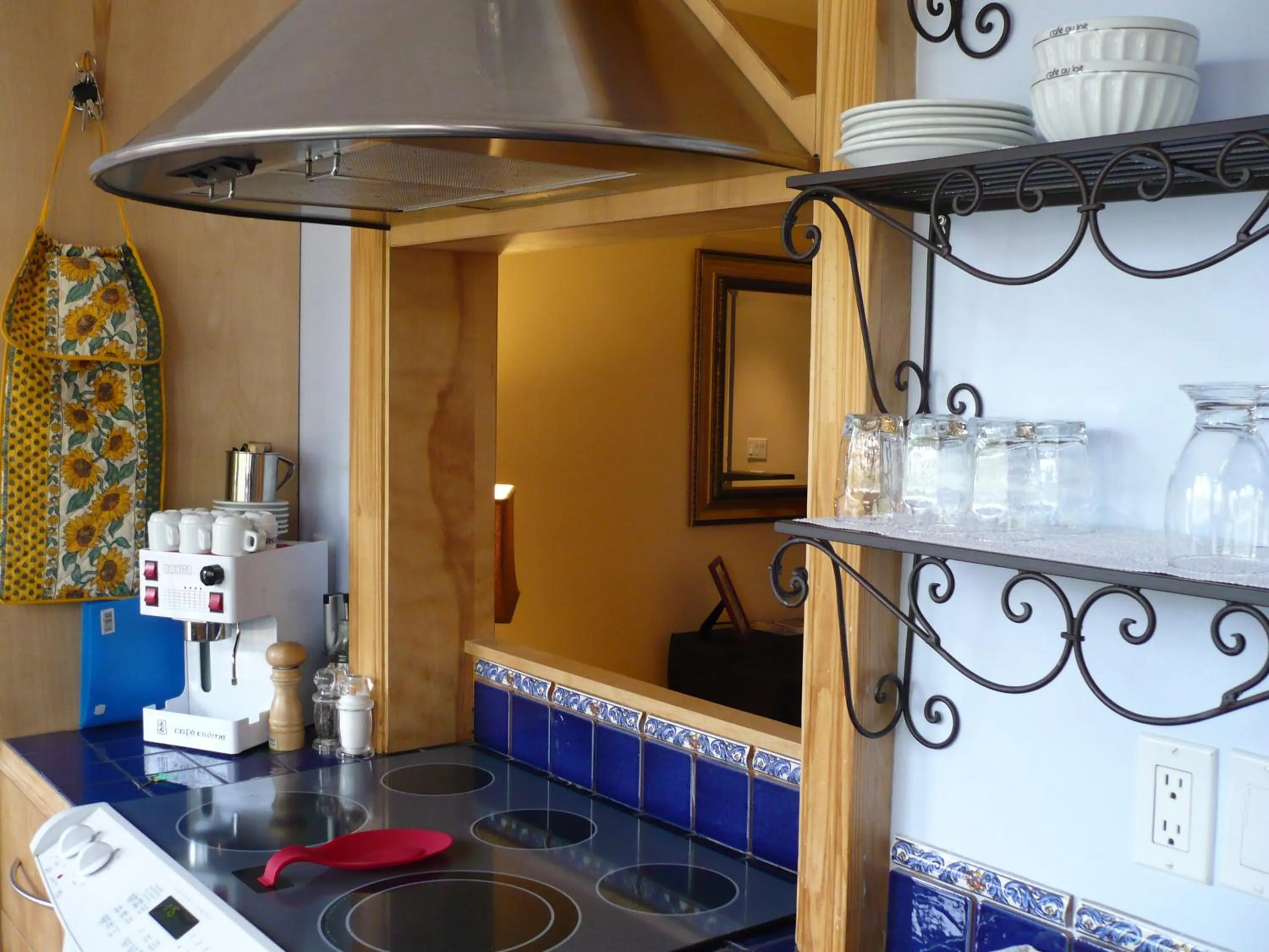 Kitchen or kitchenette in Gite Le Sieur de Joliette