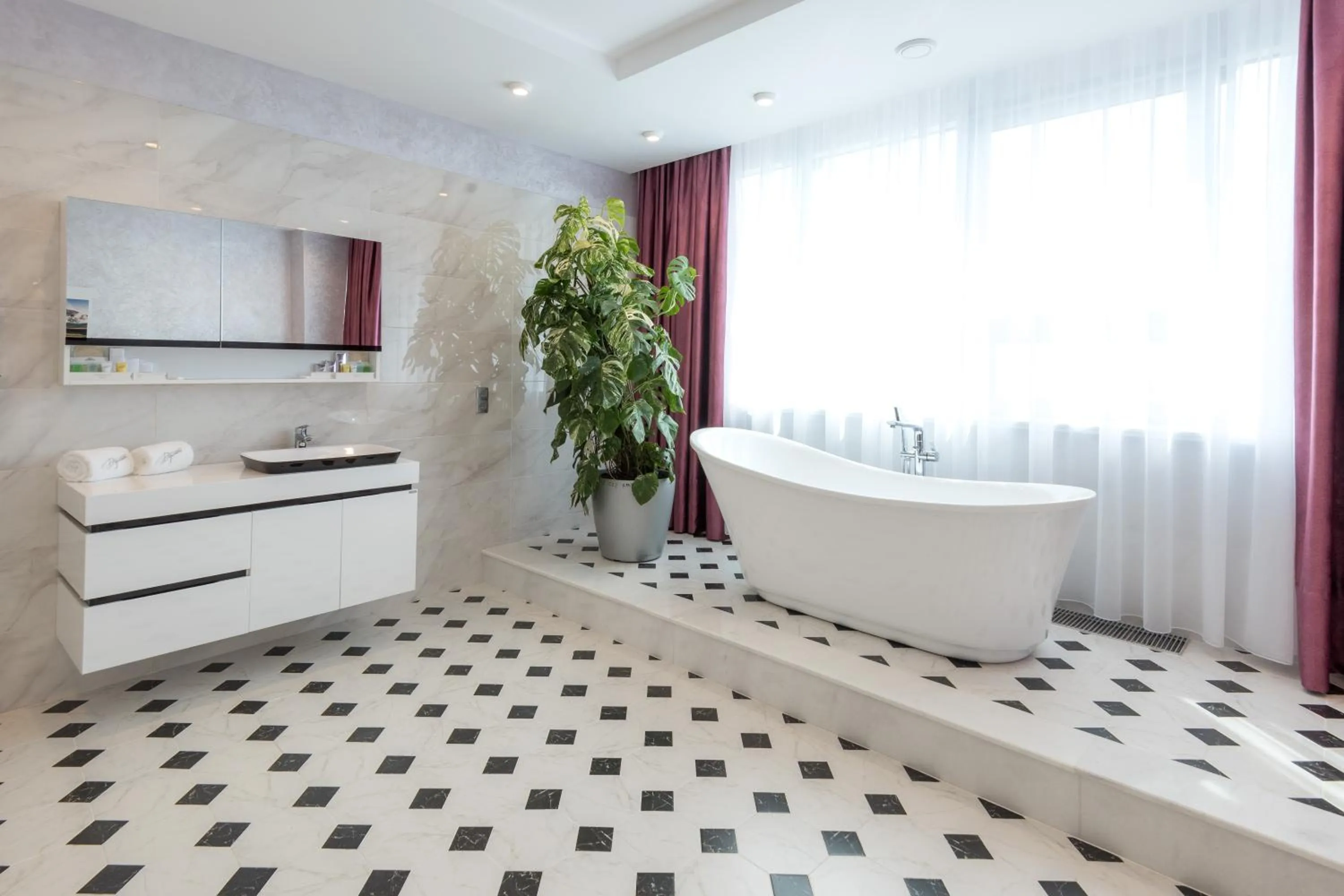 Toilet in Hotel Duman