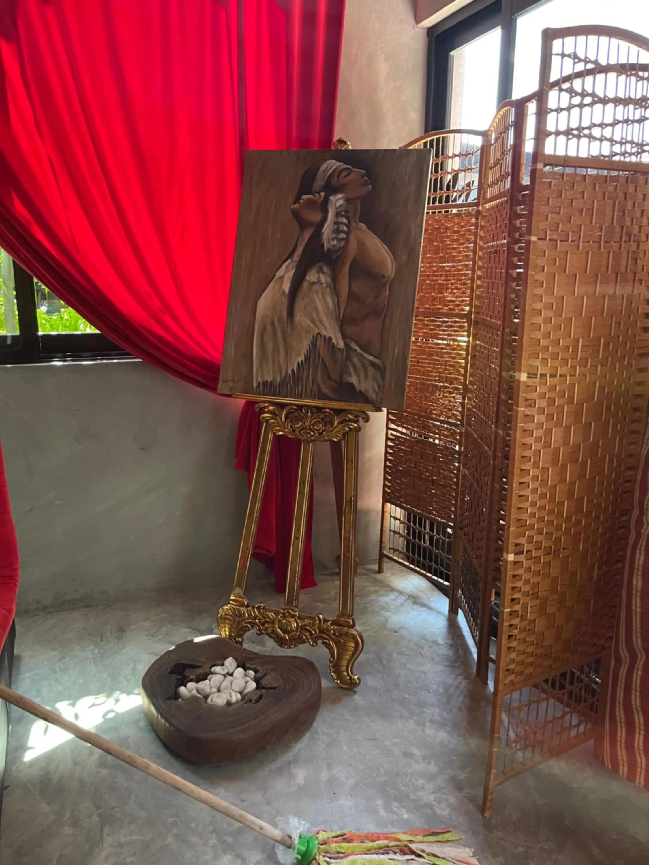 Decorative detail in Casa Conicarit