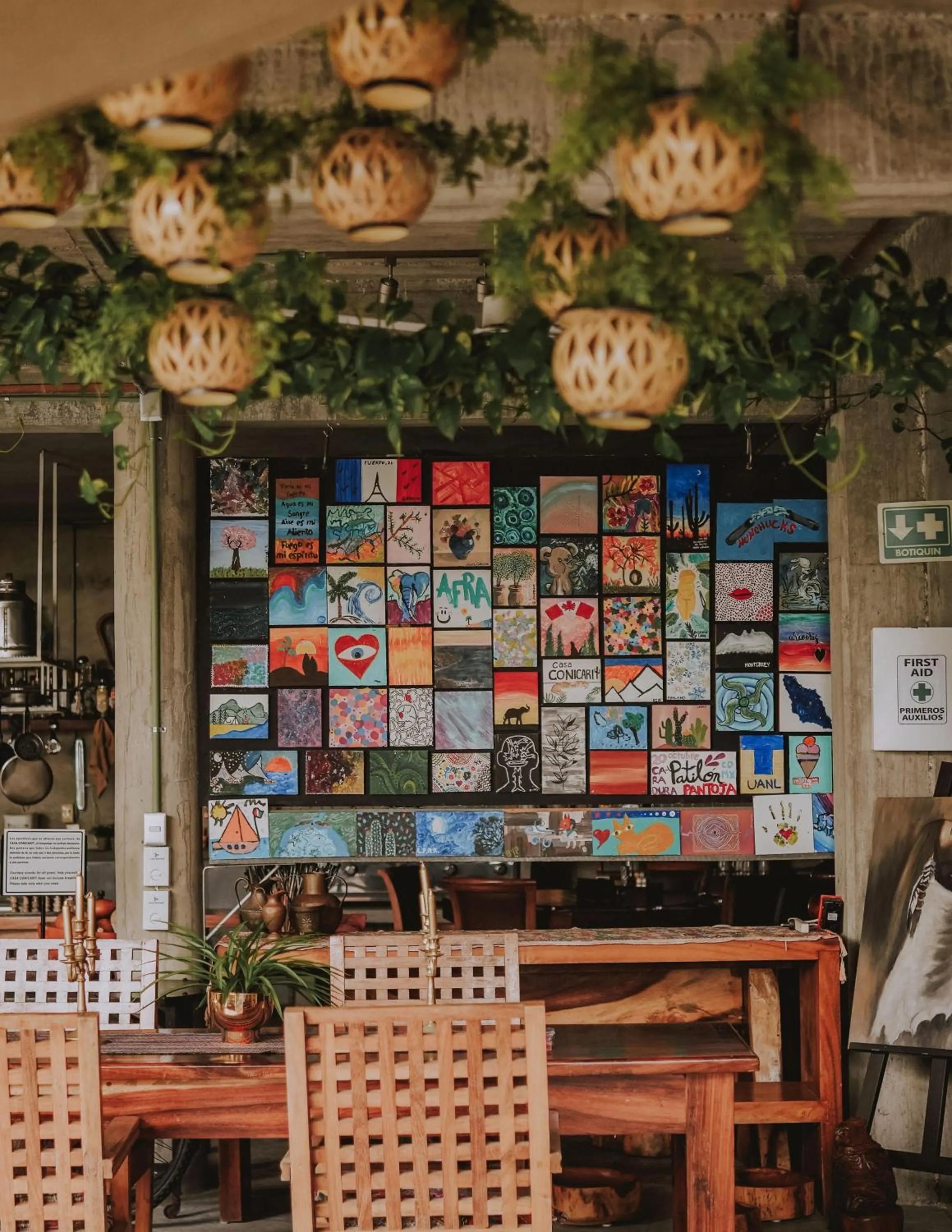 Property logo or sign in Casa Conicarit
