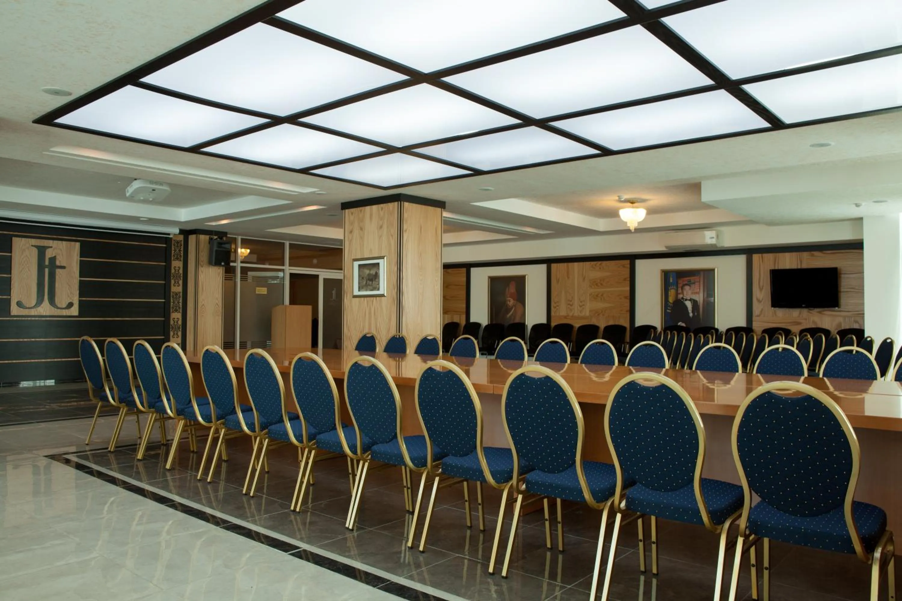 Business facilities in Jumbaktas Astana Hotel