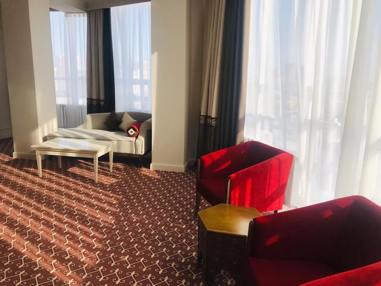 Photo of the whole room in Jumbaktas Astana Hotel