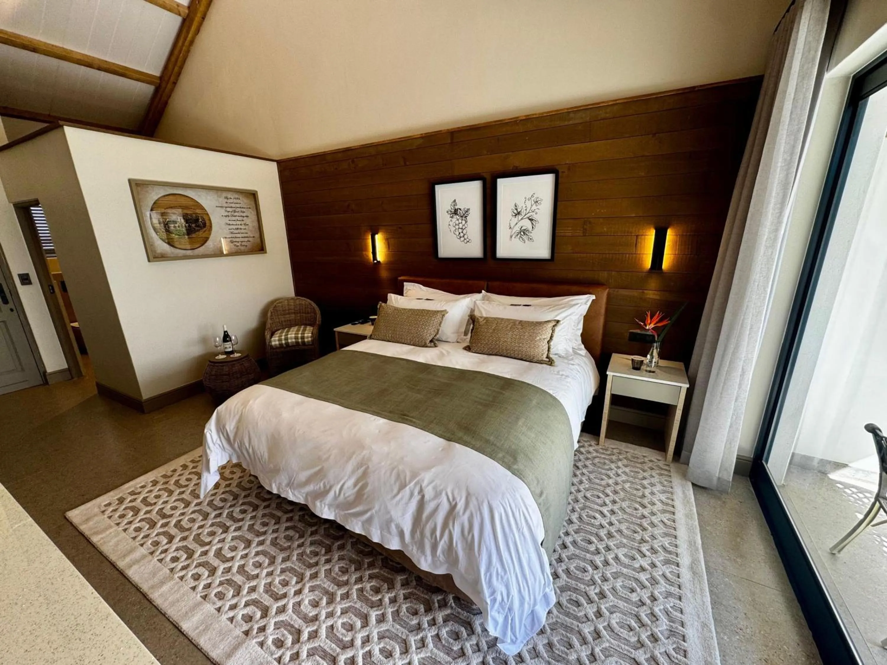 Bed in Meerendal Boutique Hotel