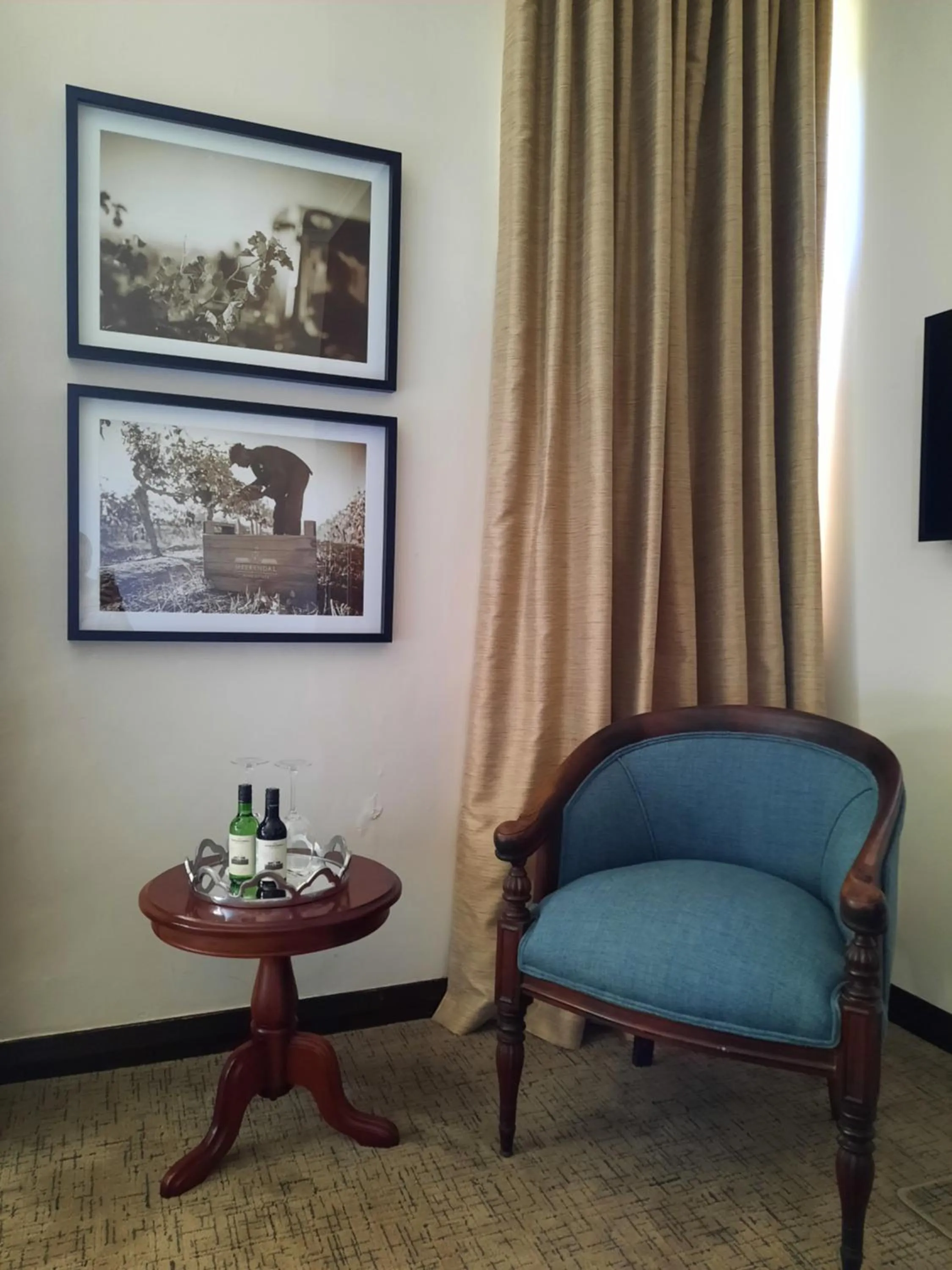 Seating area in Meerendal Boutique Hotel