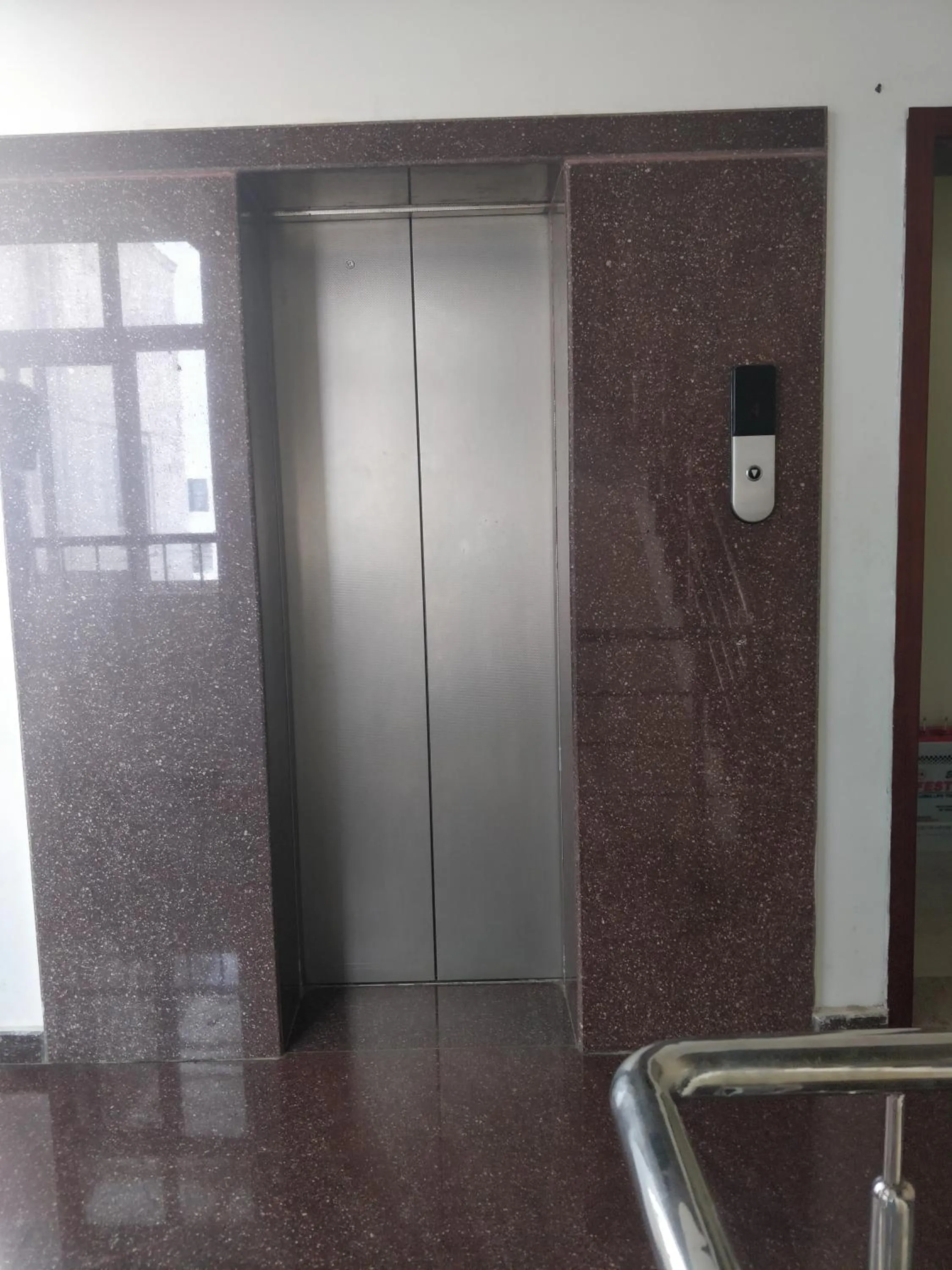 Lobby or reception in Tulip Suites