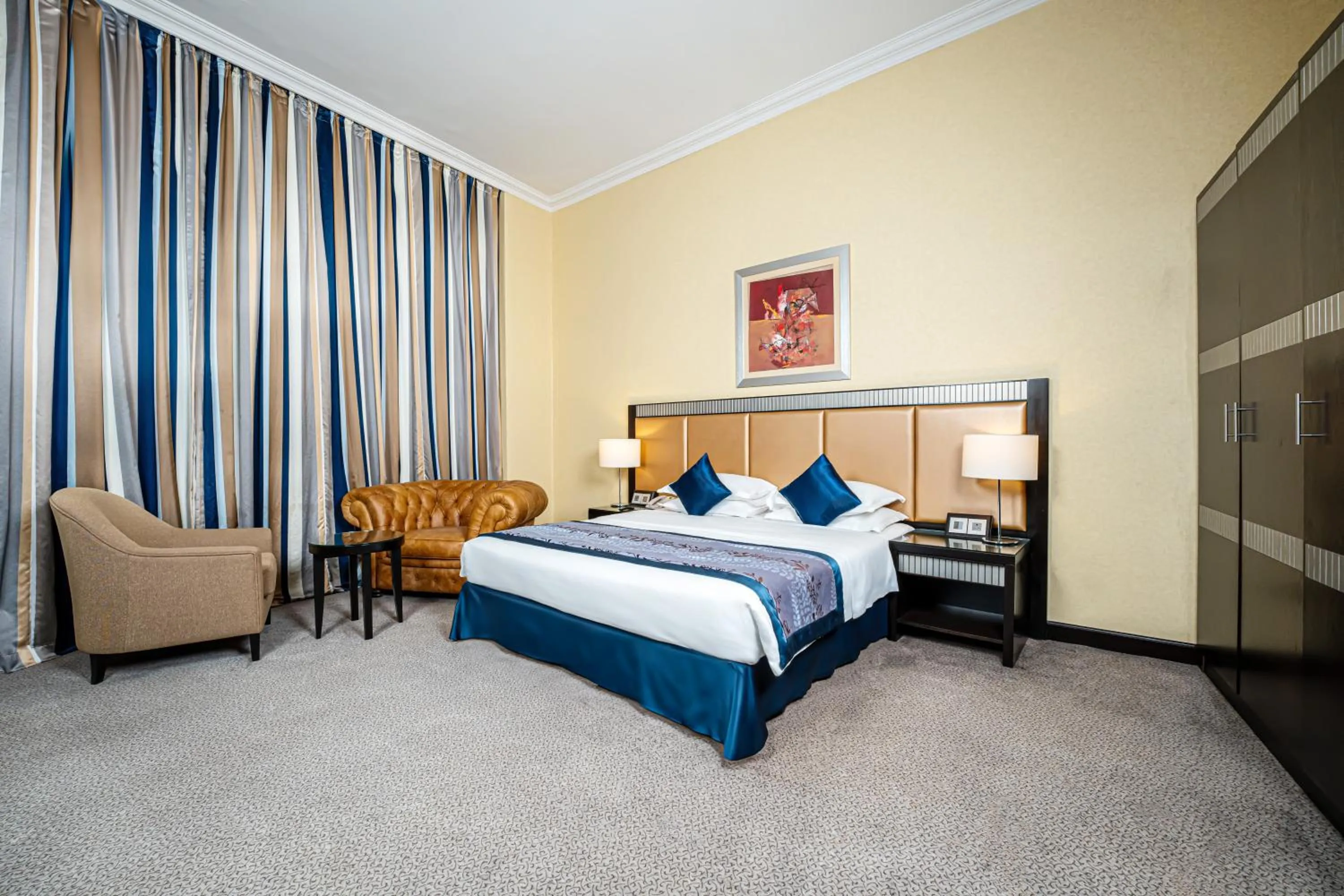 Bed in Millennium Central Doha