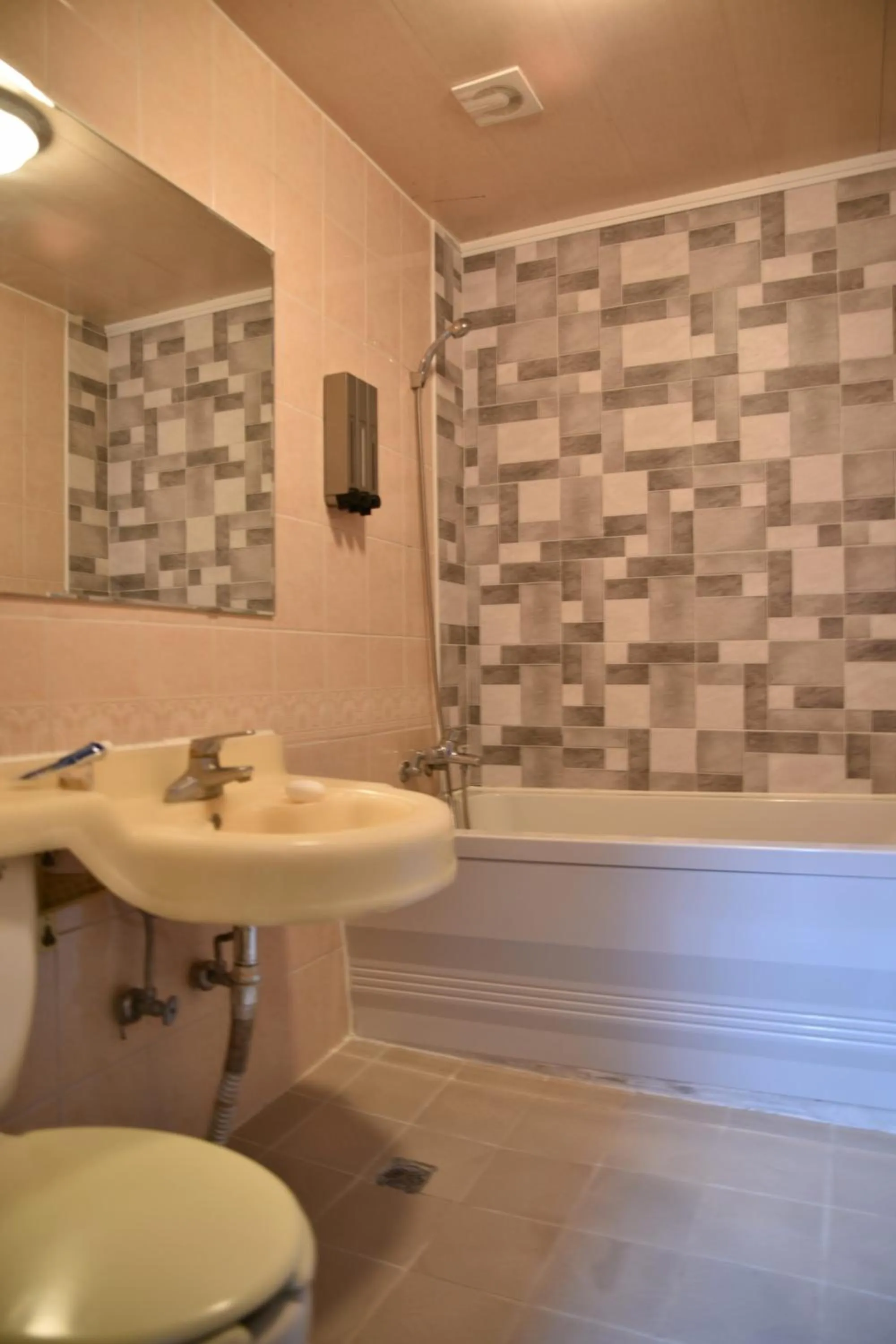 Business Hotel Busan Station