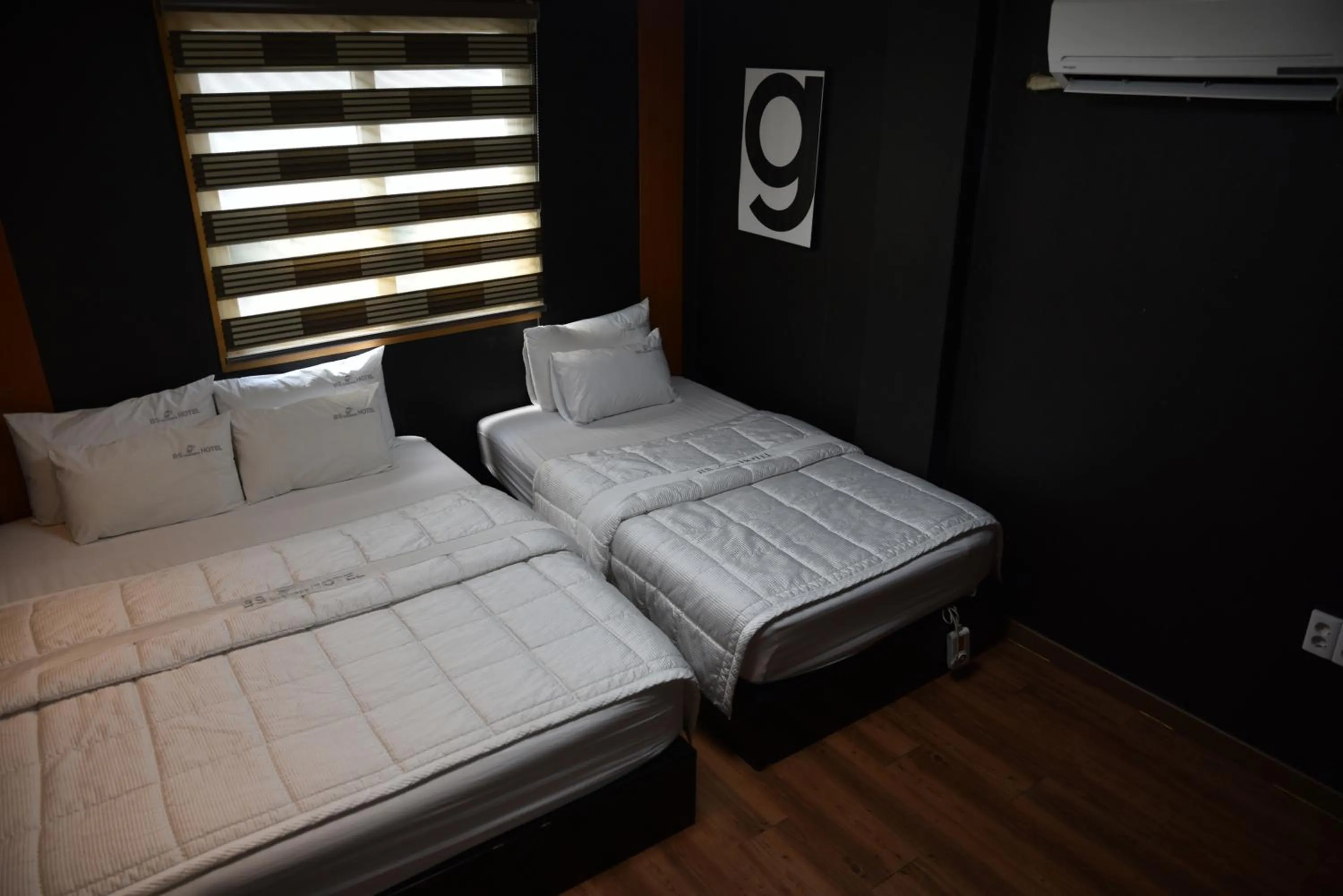 Bed in Business Hotel Busan Station