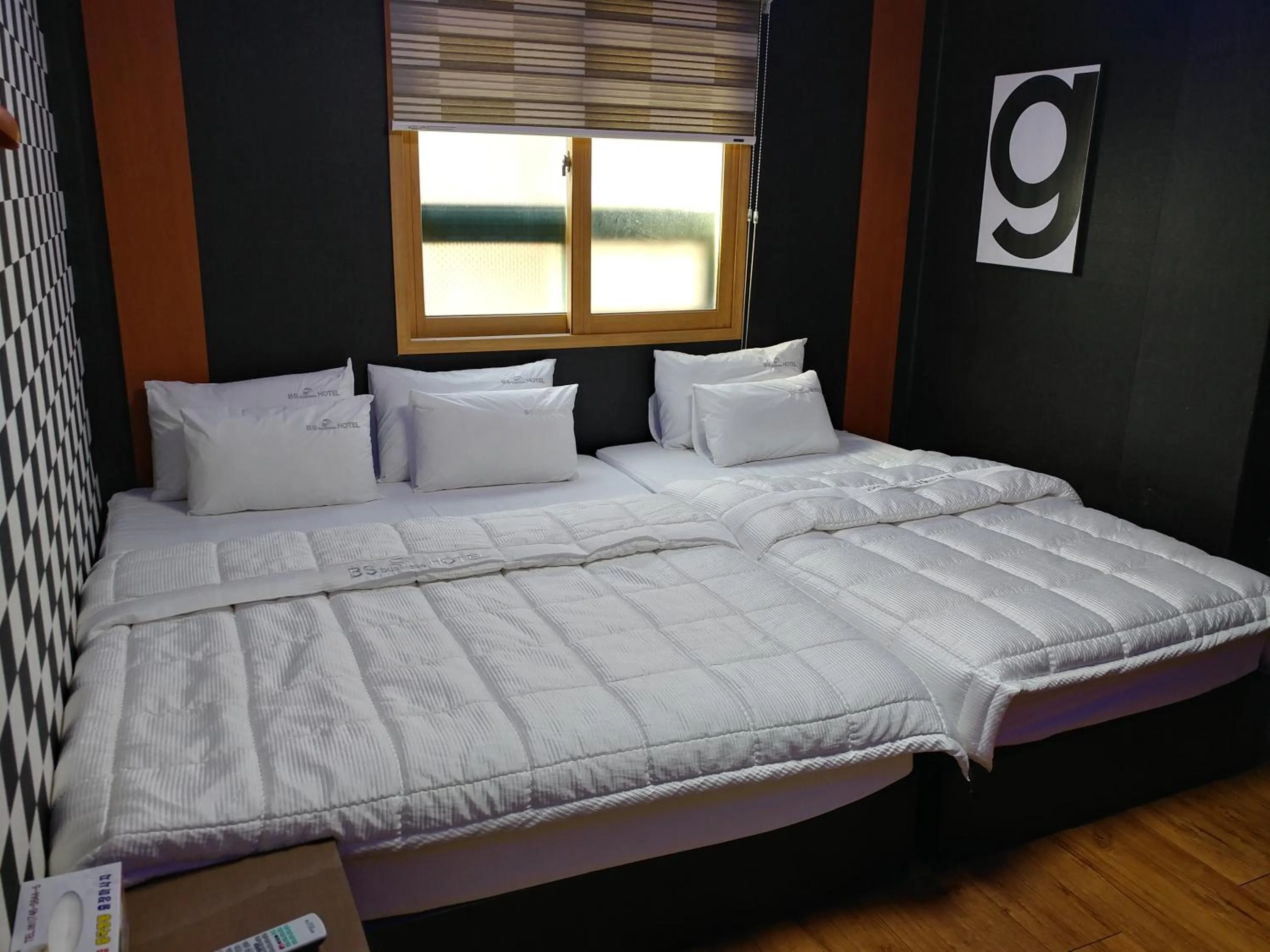 Bed in Business Hotel Busan Station