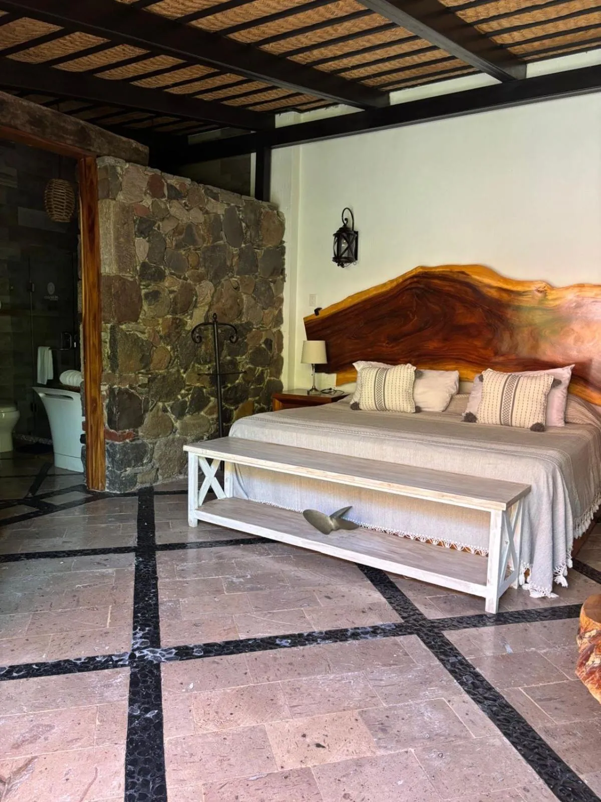 Bed in Casa Miura Hotel Boutique