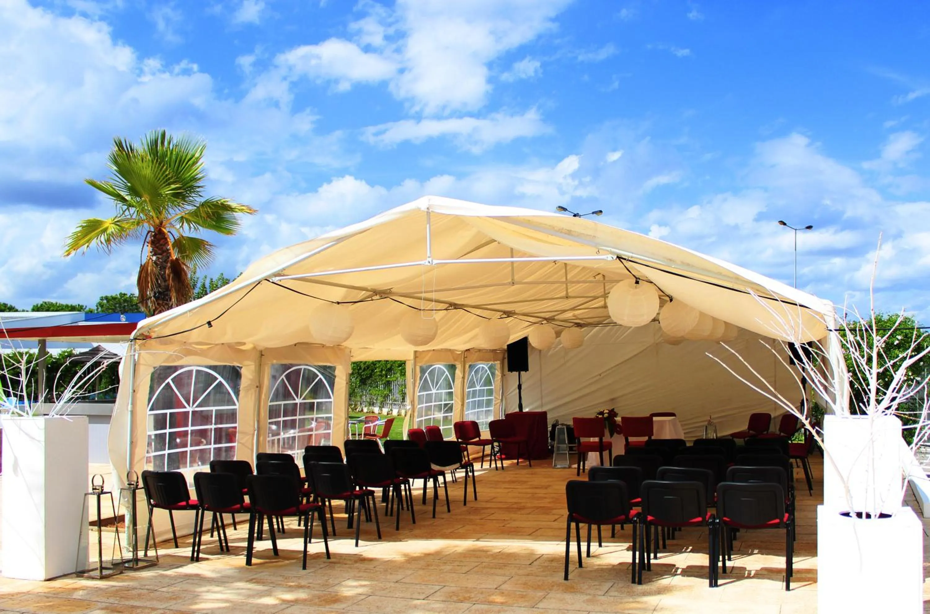 Garden in BejaParque Hotel