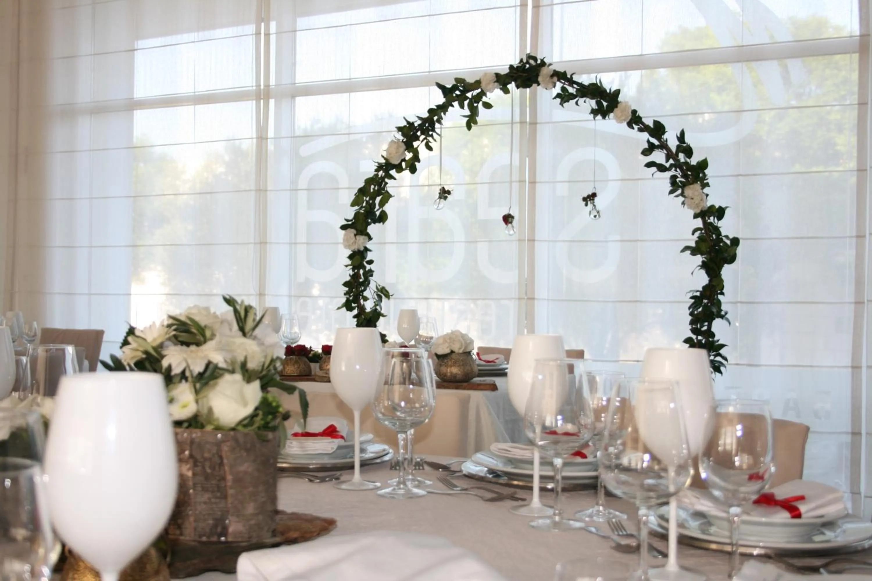 Restaurant/places to eat in BejaParque Hotel