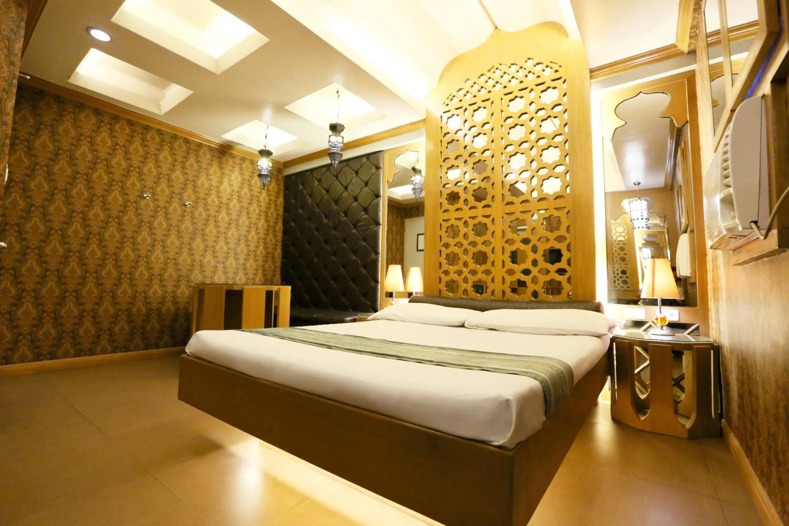 Bedroom, Bed in Hotel Ava Gil Puyat