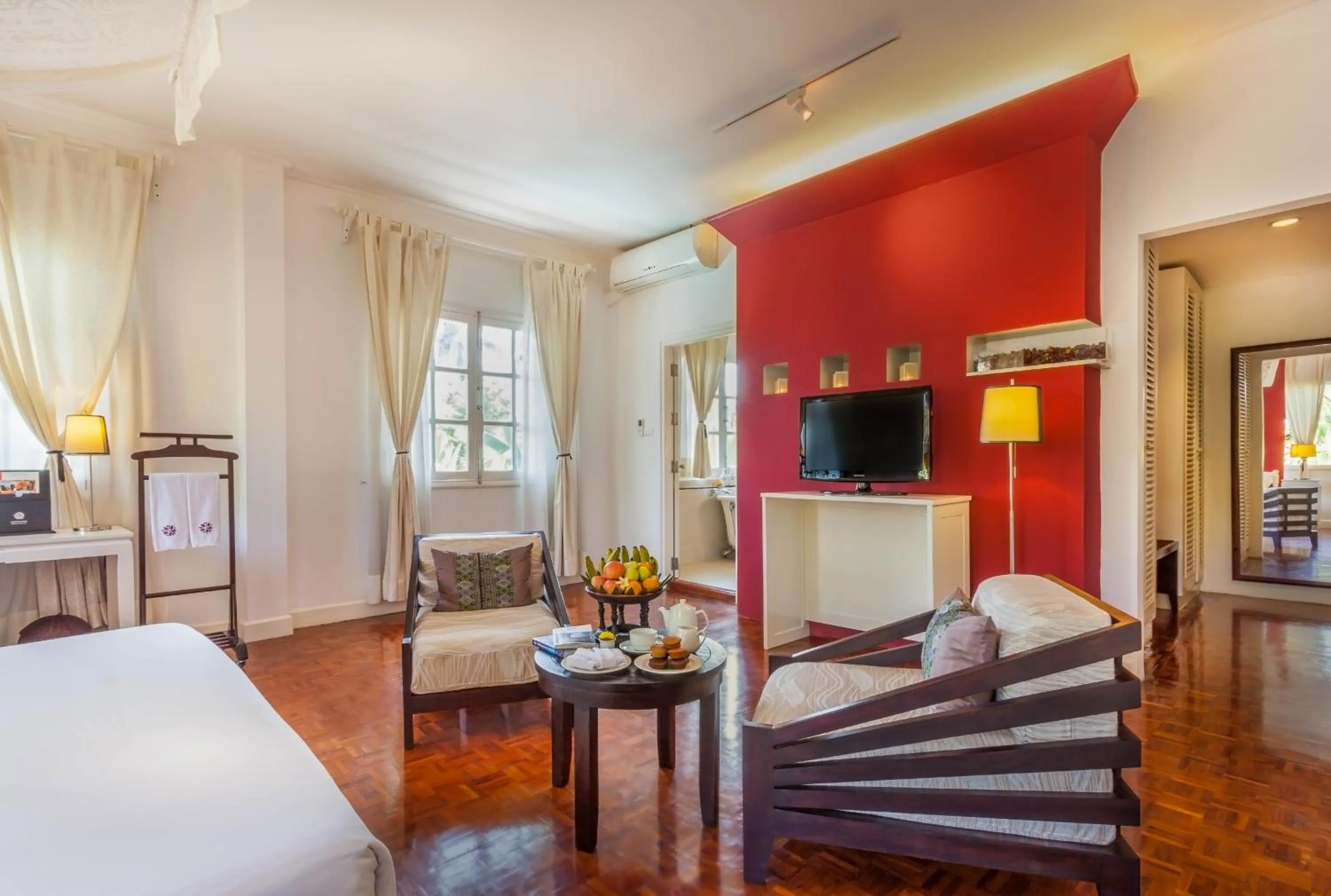 Photo of the whole room, Bed in Homm Souvannaphoum Luang Prabang, part of Banyan Group