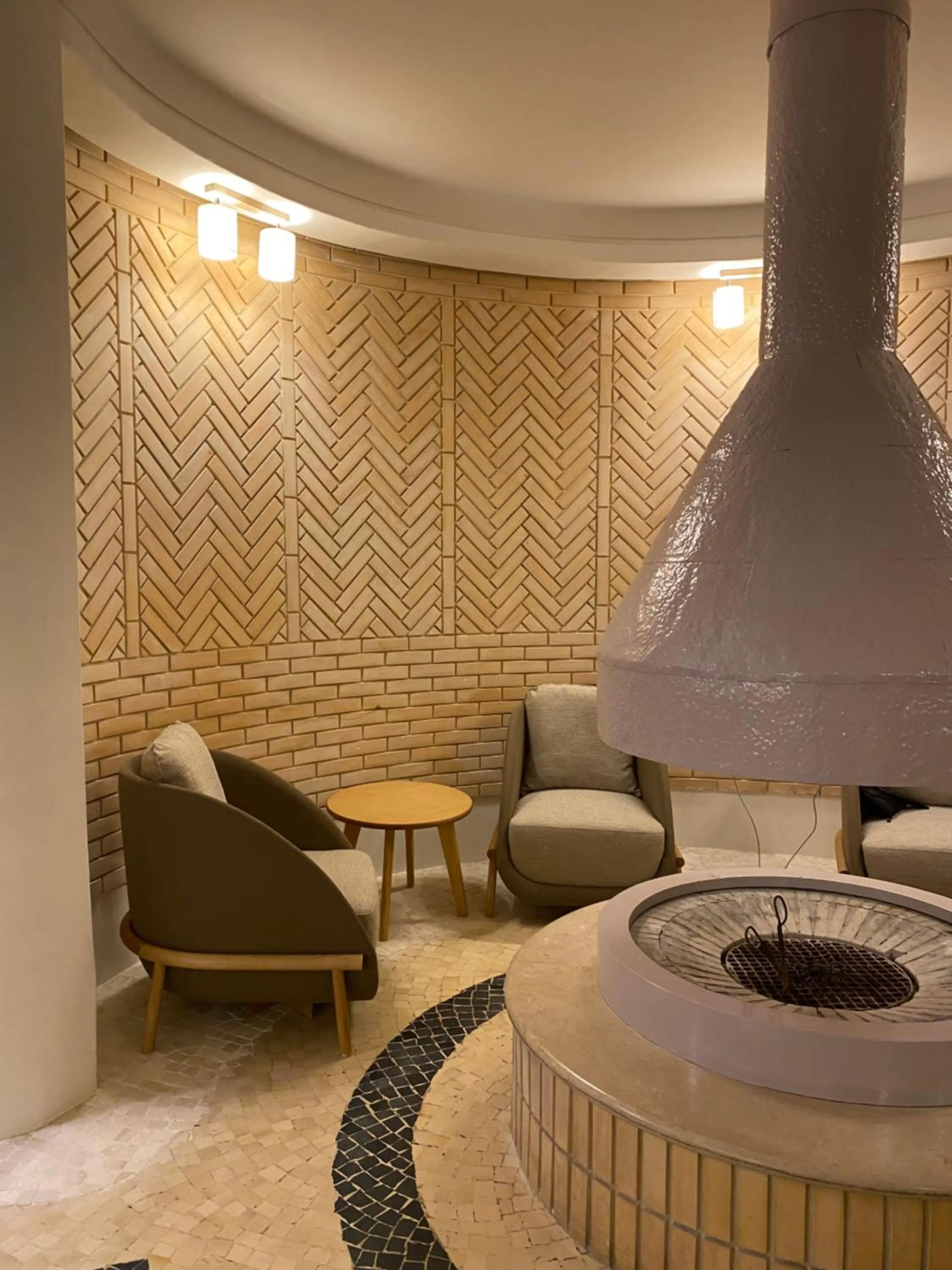 Restaurant/places to eat in Balaia Golf Village