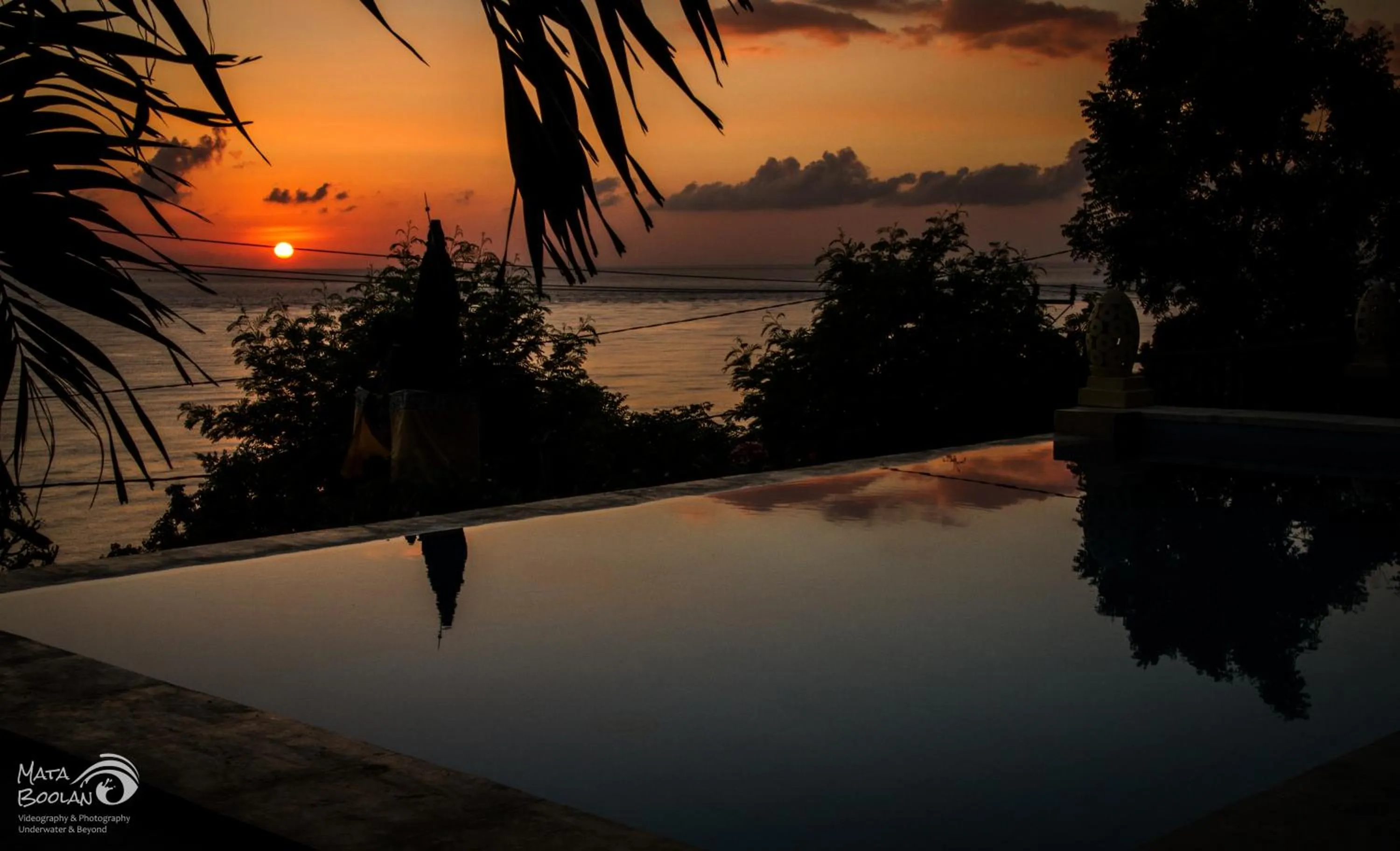Pool view in Beten Waru Bungalow and Restaurant