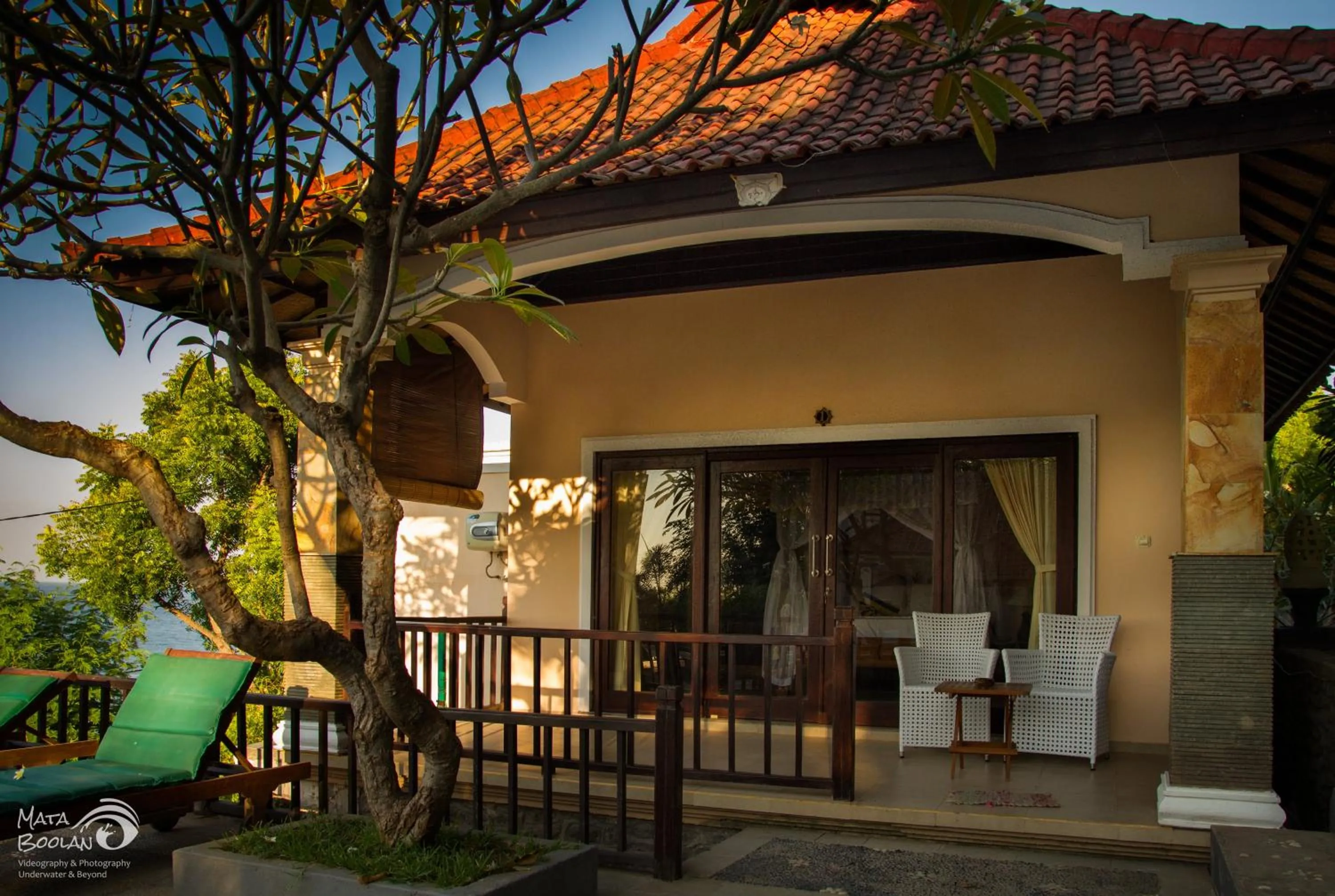 Beten Waru Bungalow and Restaurant