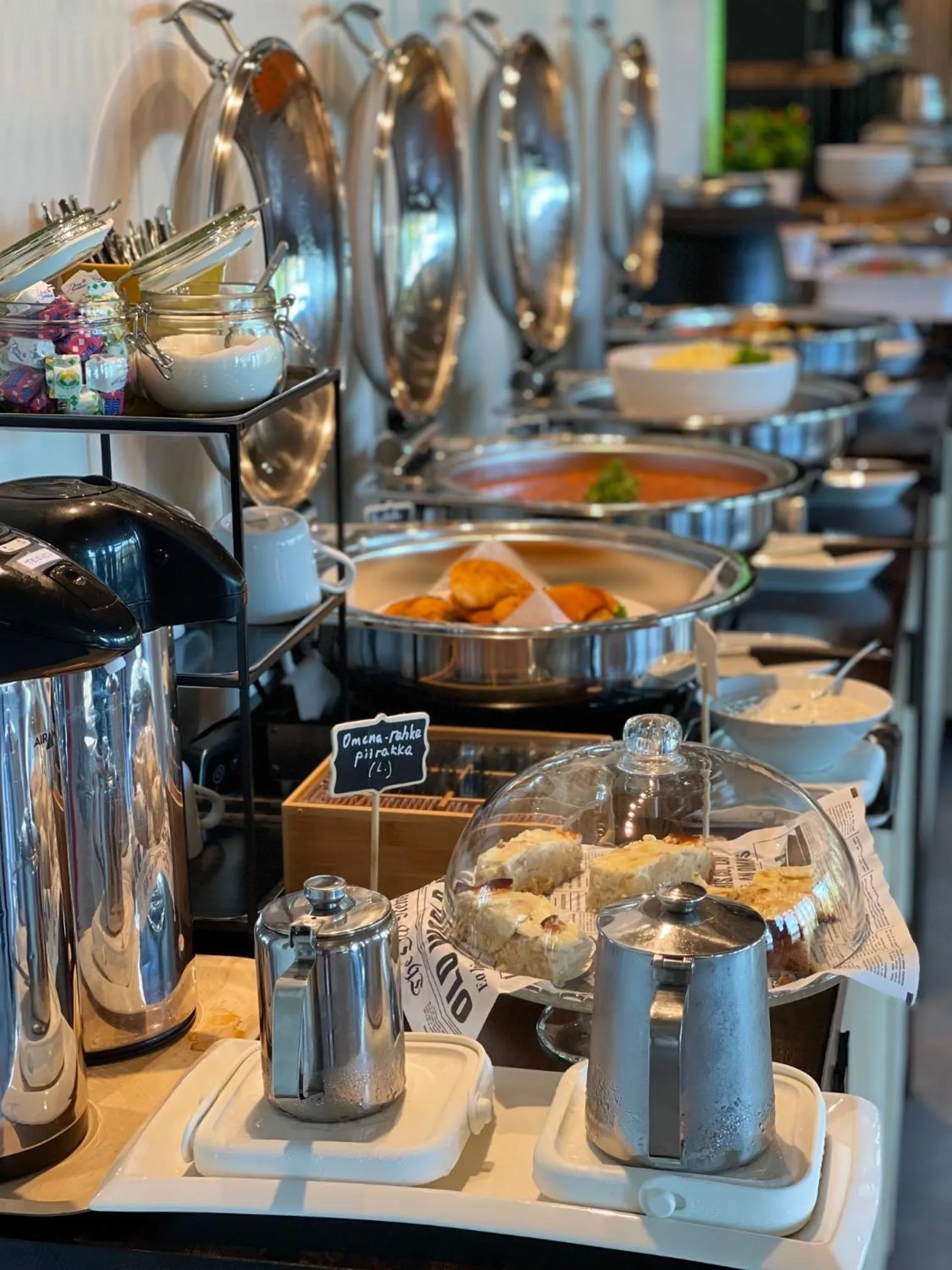 Restaurant/places to eat in Beach Hotel Santalahti