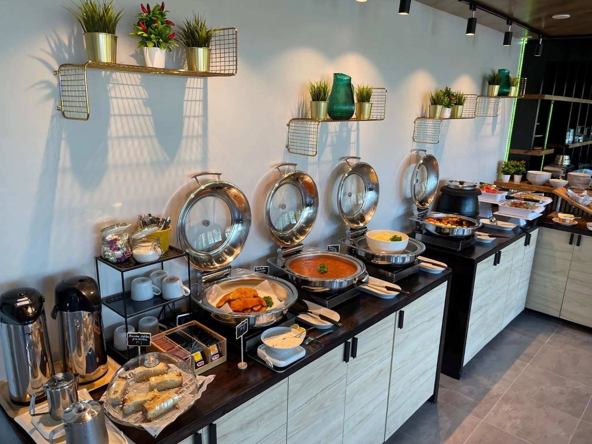 Coffee/tea facilities in Beach Hotel Santalahti