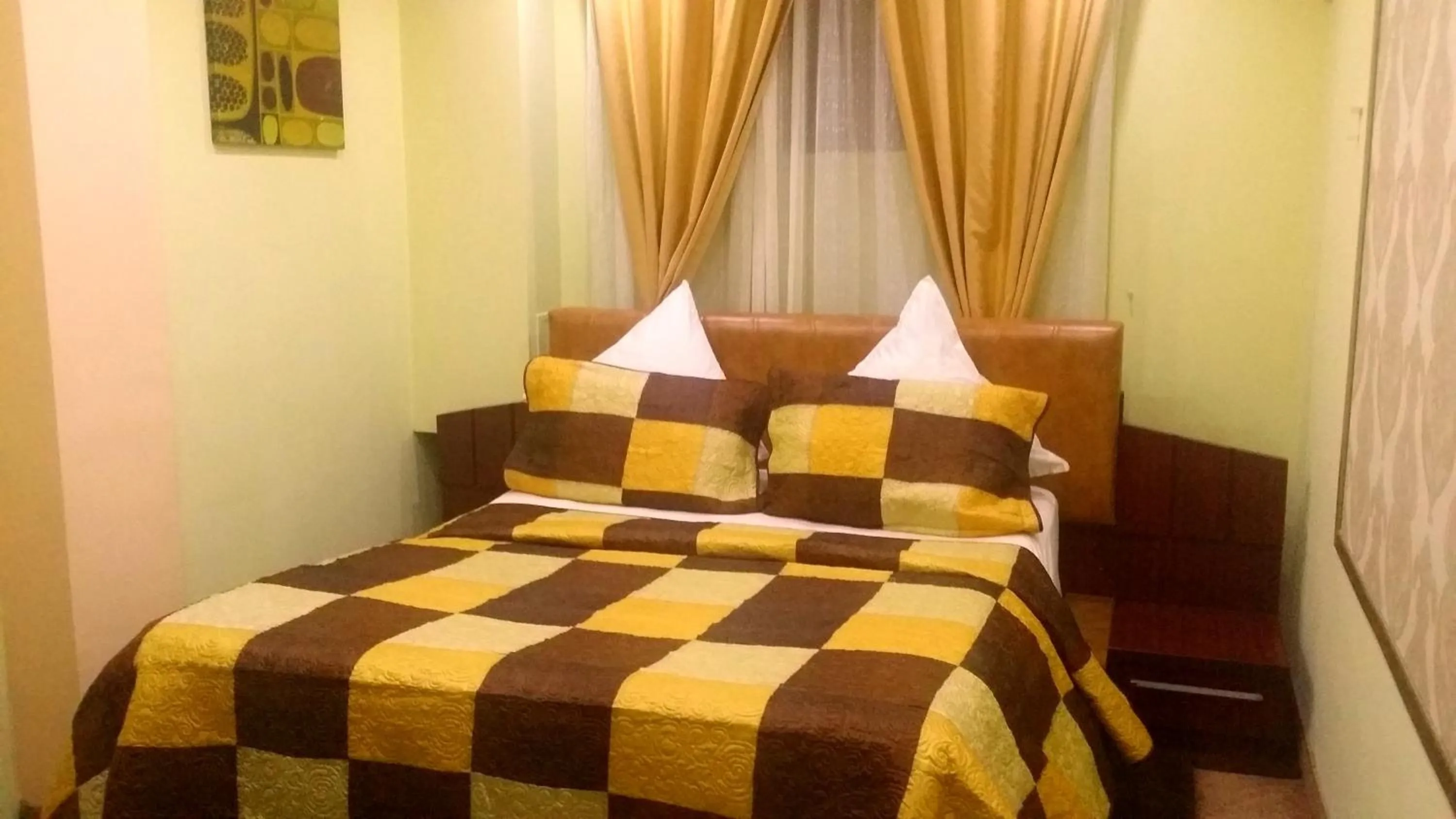 Bed in Byblov Rooms Boutique