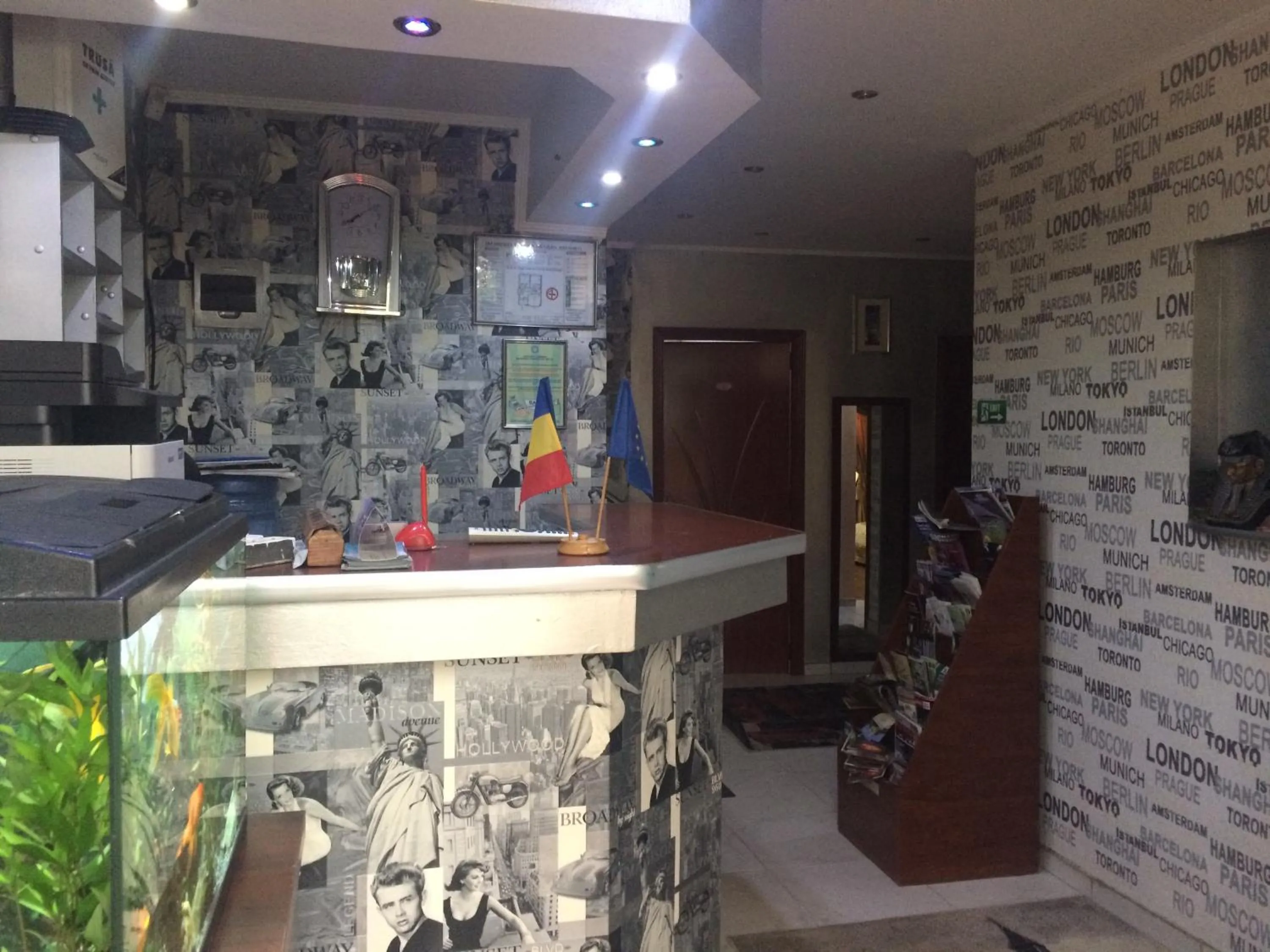 Lobby or reception in Byblov Rooms Boutique