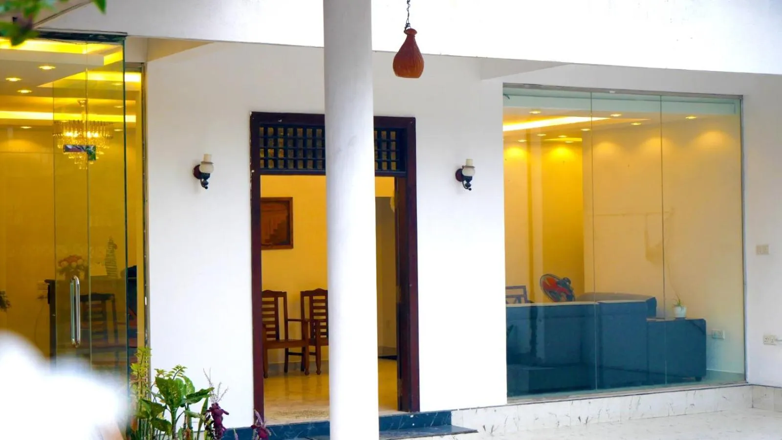 Property building in Ella, Nine Arch Holiday Resort