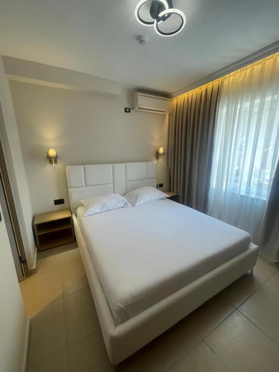 Bed in Hotel Piemonte