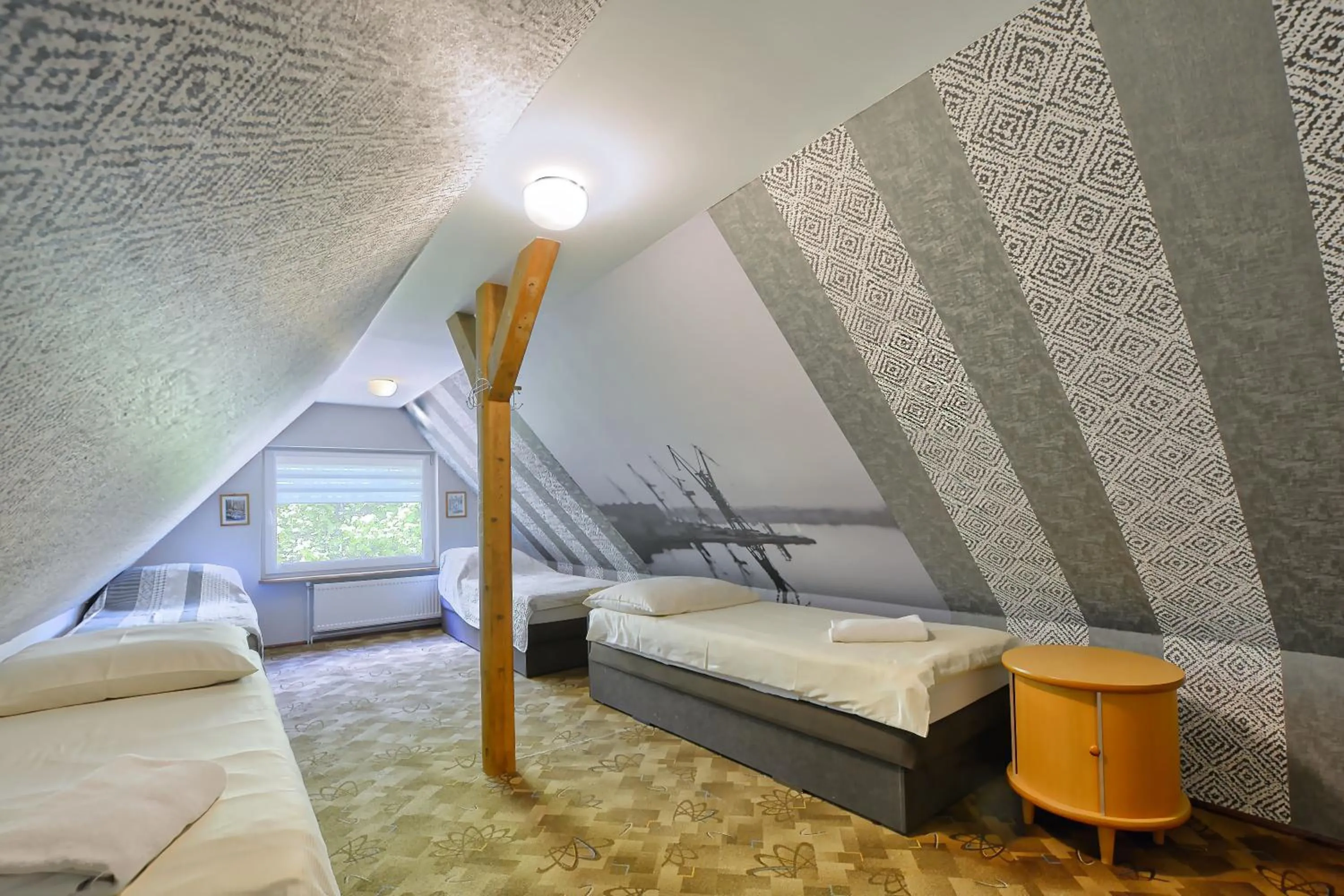Bed in Harmont Montis- dawna Zającówka- IDEALNA lokalizacja - leśna enklawa w centrum miasta! Sauna, masaże, zabiegi spa!