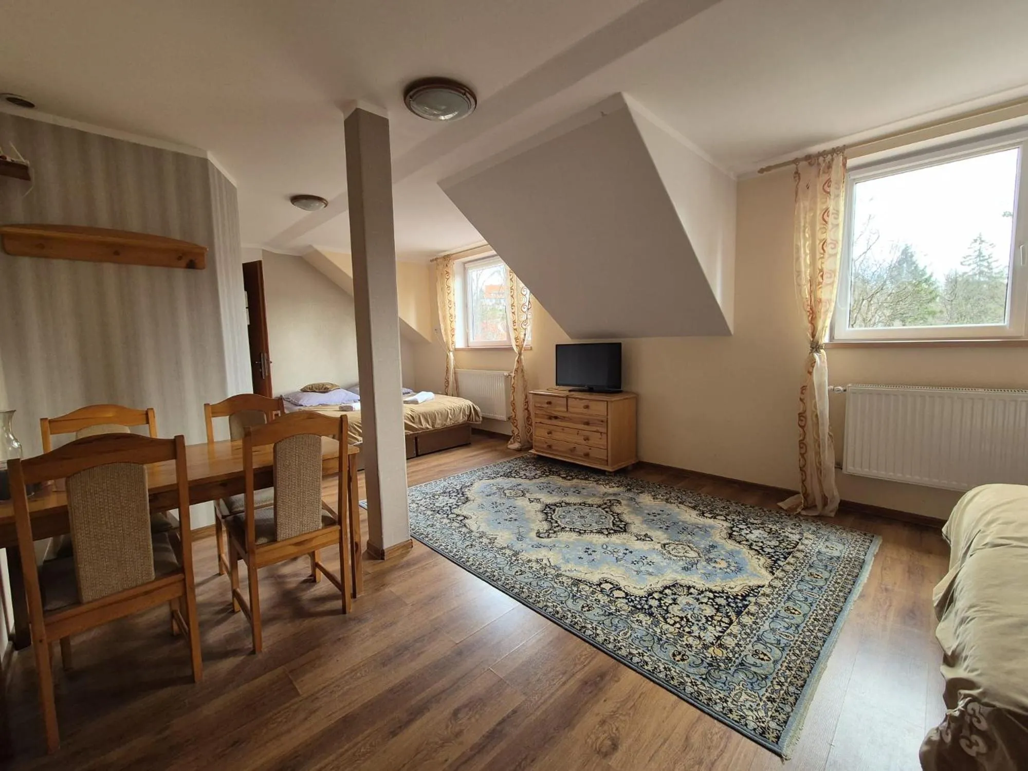 Photo of the whole room in Harmont Montis- dawna Zającówka- IDEALNA lokalizacja - leśna enklawa w centrum miasta! Sauna, masaże, zabiegi spa!