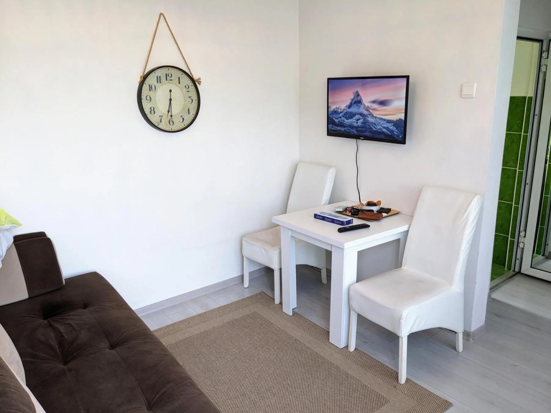 TV and multimedia in Colors Apartment Sarajevo