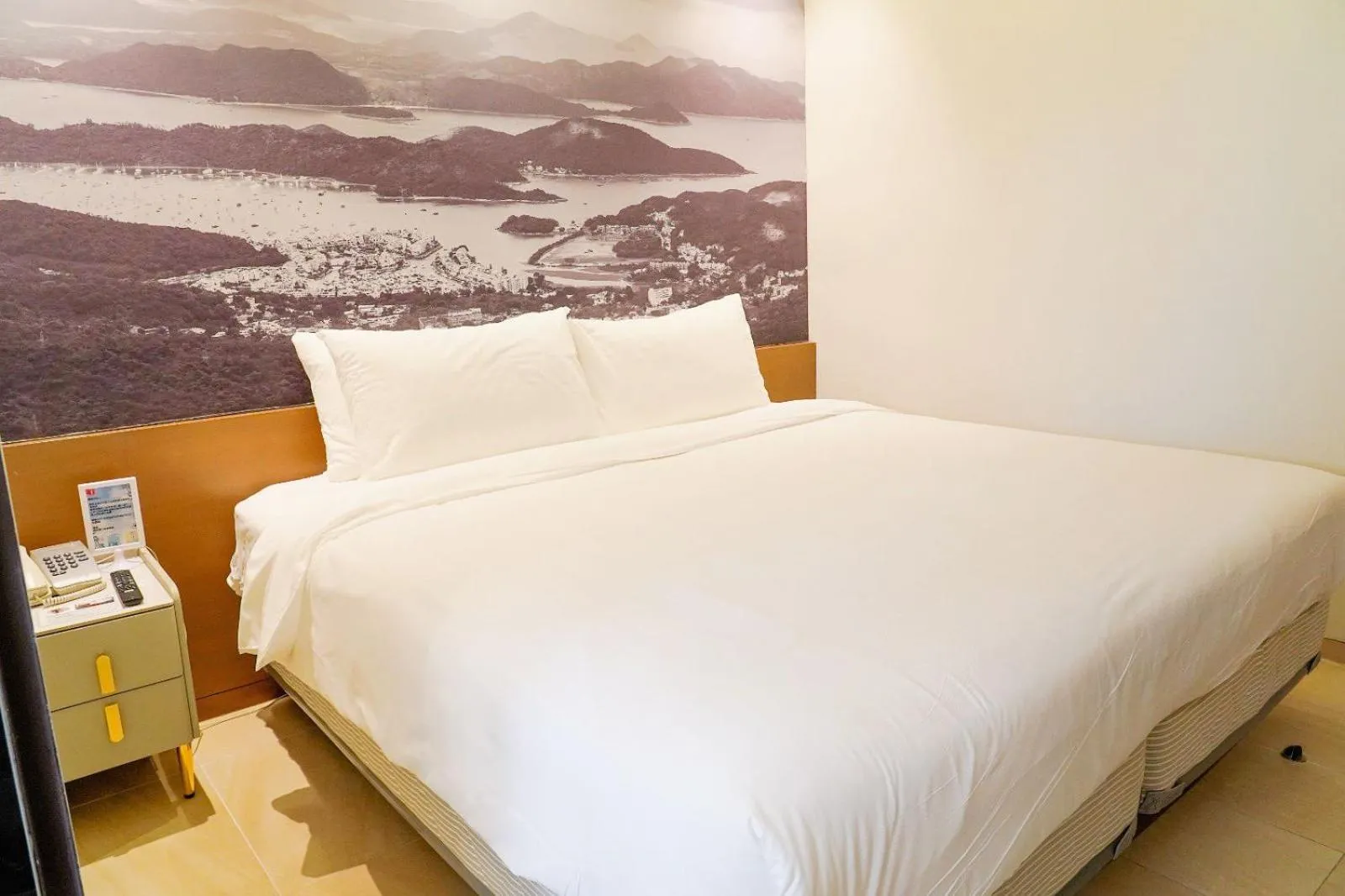 Bed in The Salvation Army - Booth Lodge