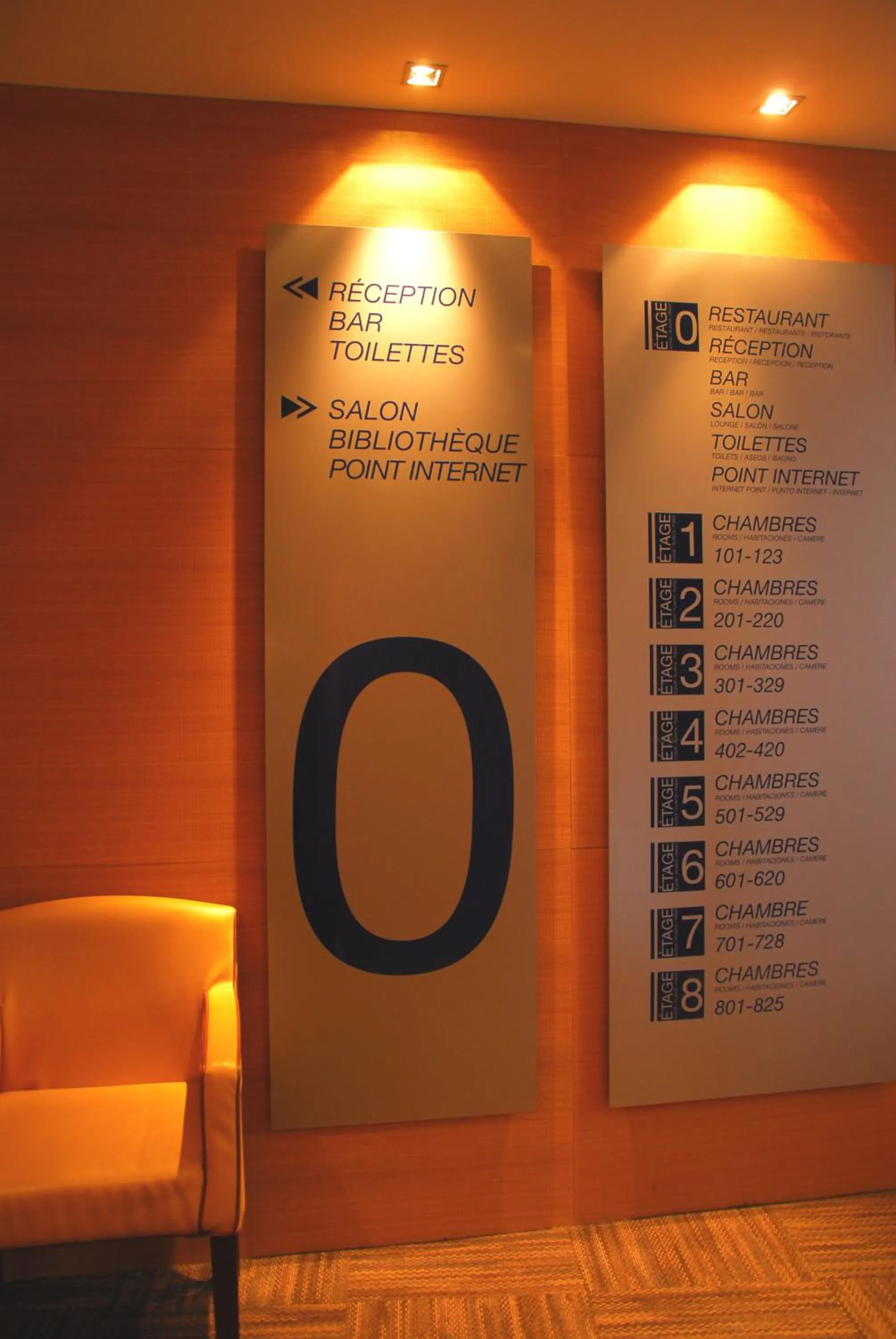 Logo/Certificate/Sign in Hôtel Stella