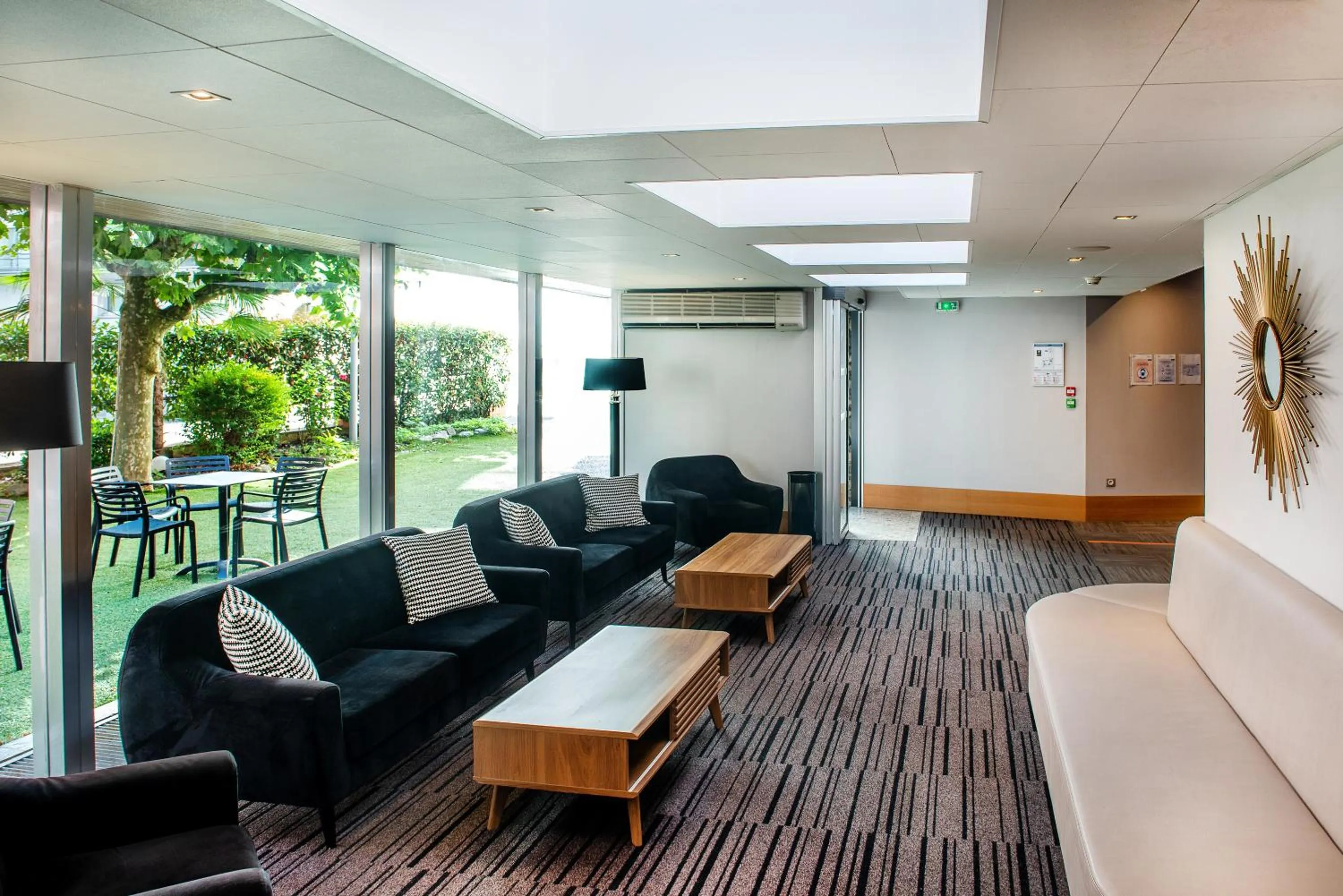 Seating area in Hôtel Stella