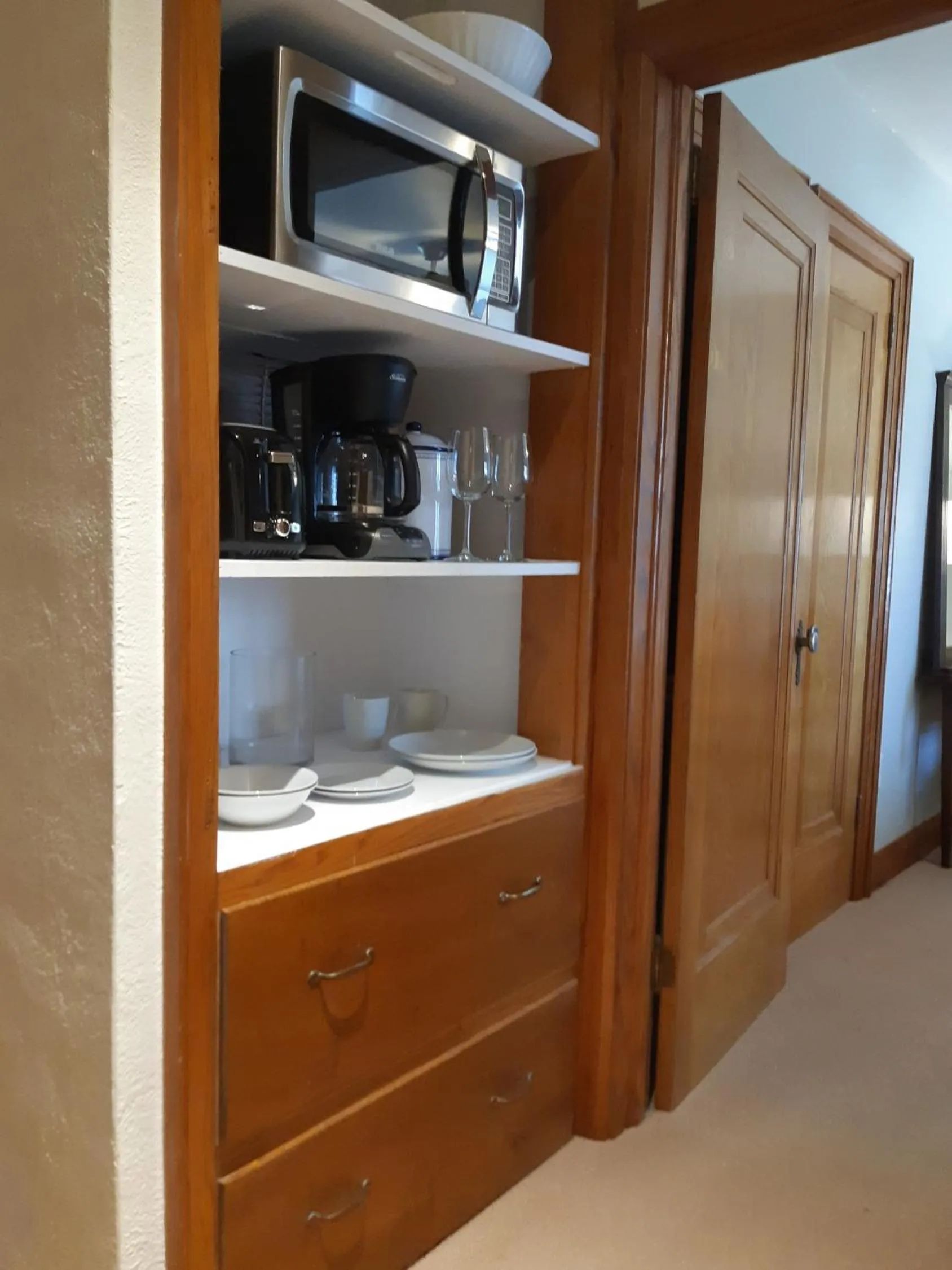 Coffee/tea facilities in Parkside House