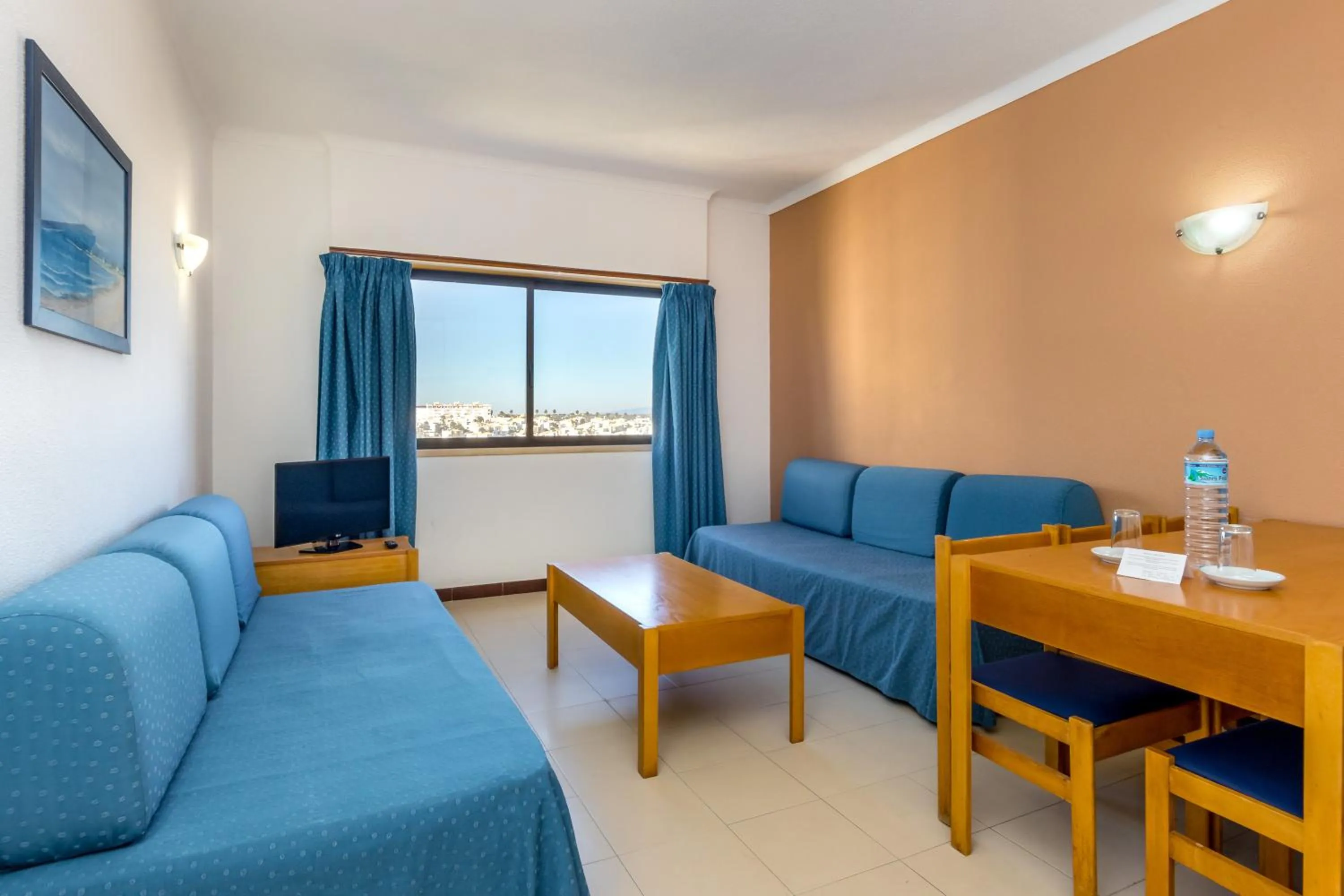 Bed in Janelas do Mar Apartamentos Turisticos