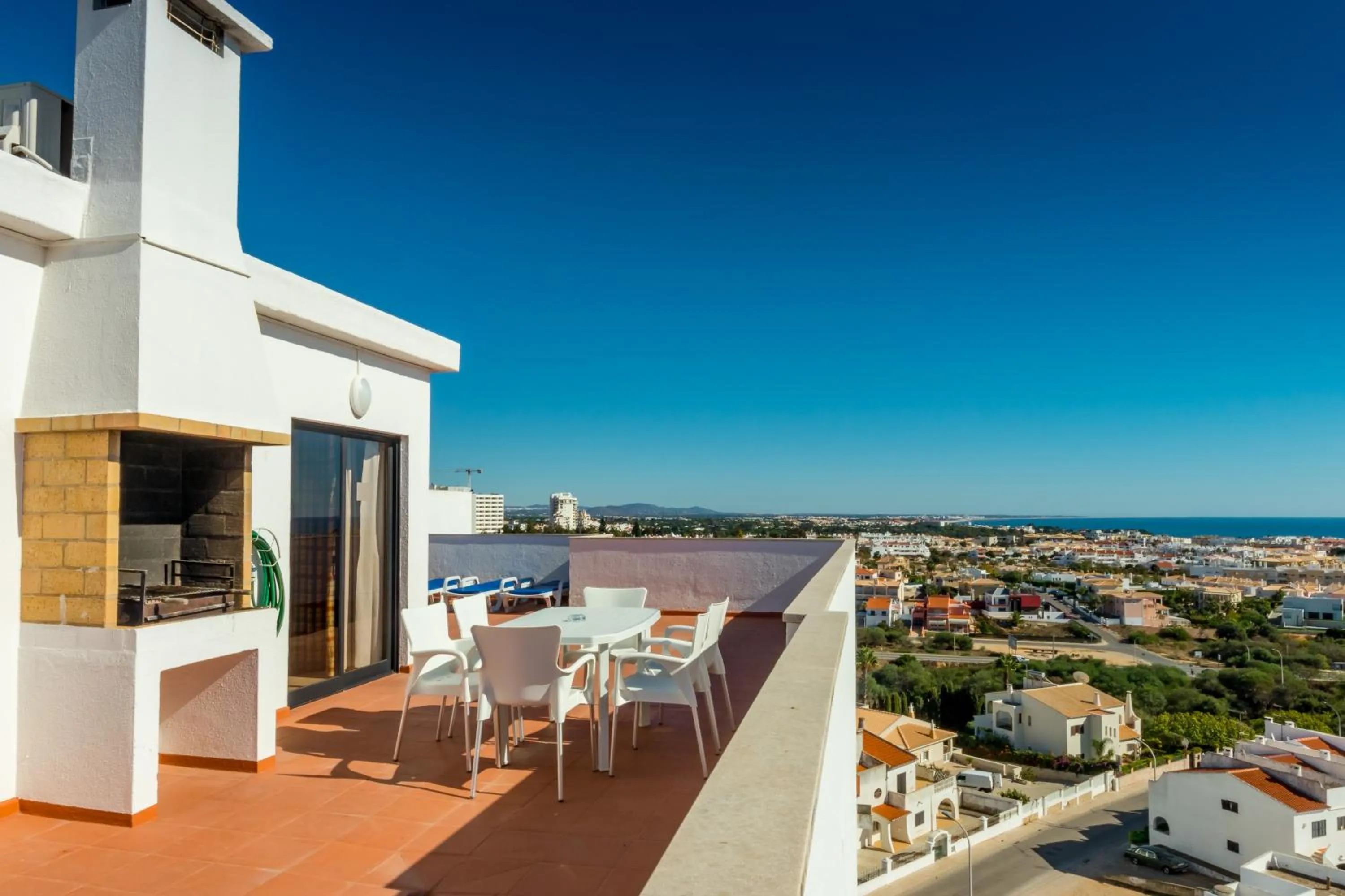 Janelas do Mar Apartamentos Turisticos