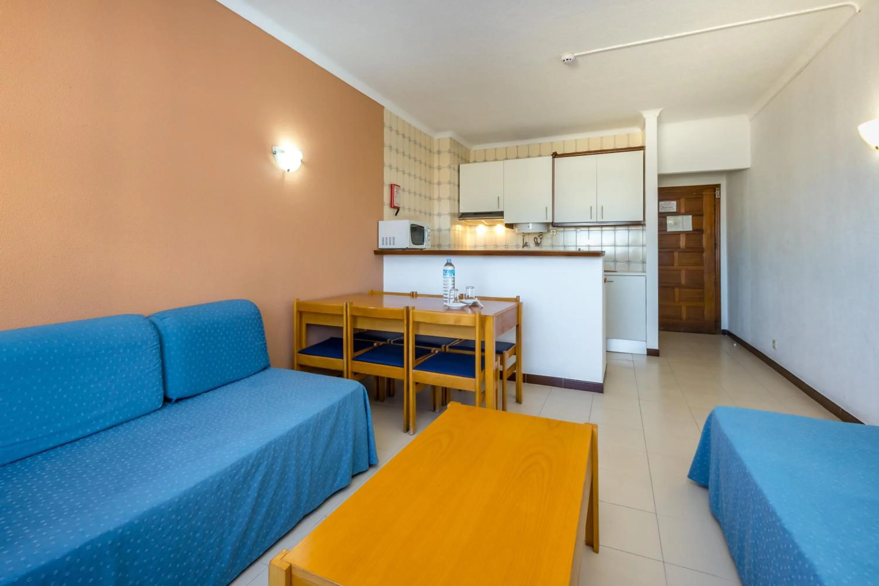 Bed in Janelas do Mar Apartamentos Turisticos