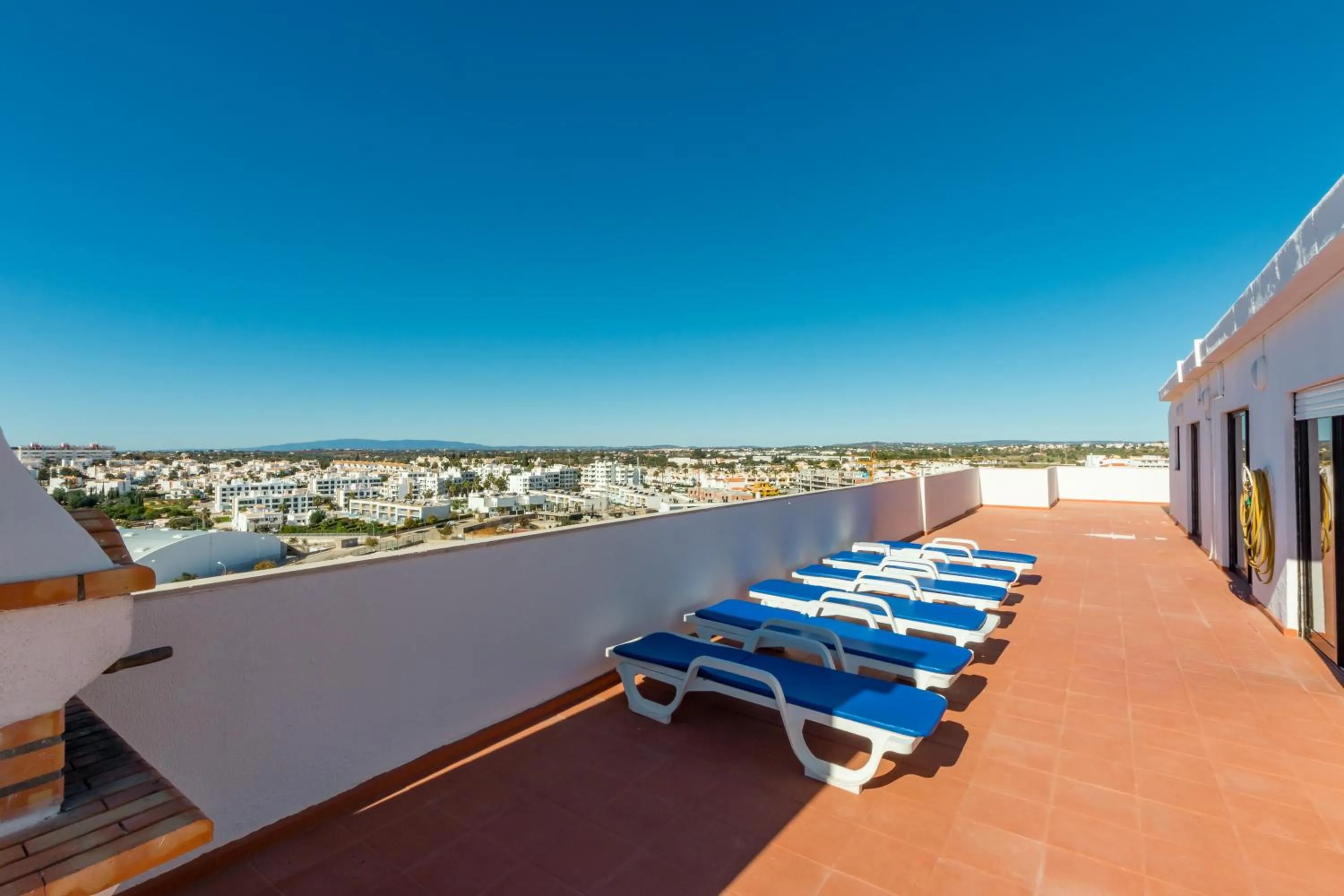 Janelas do Mar Apartamentos Turisticos