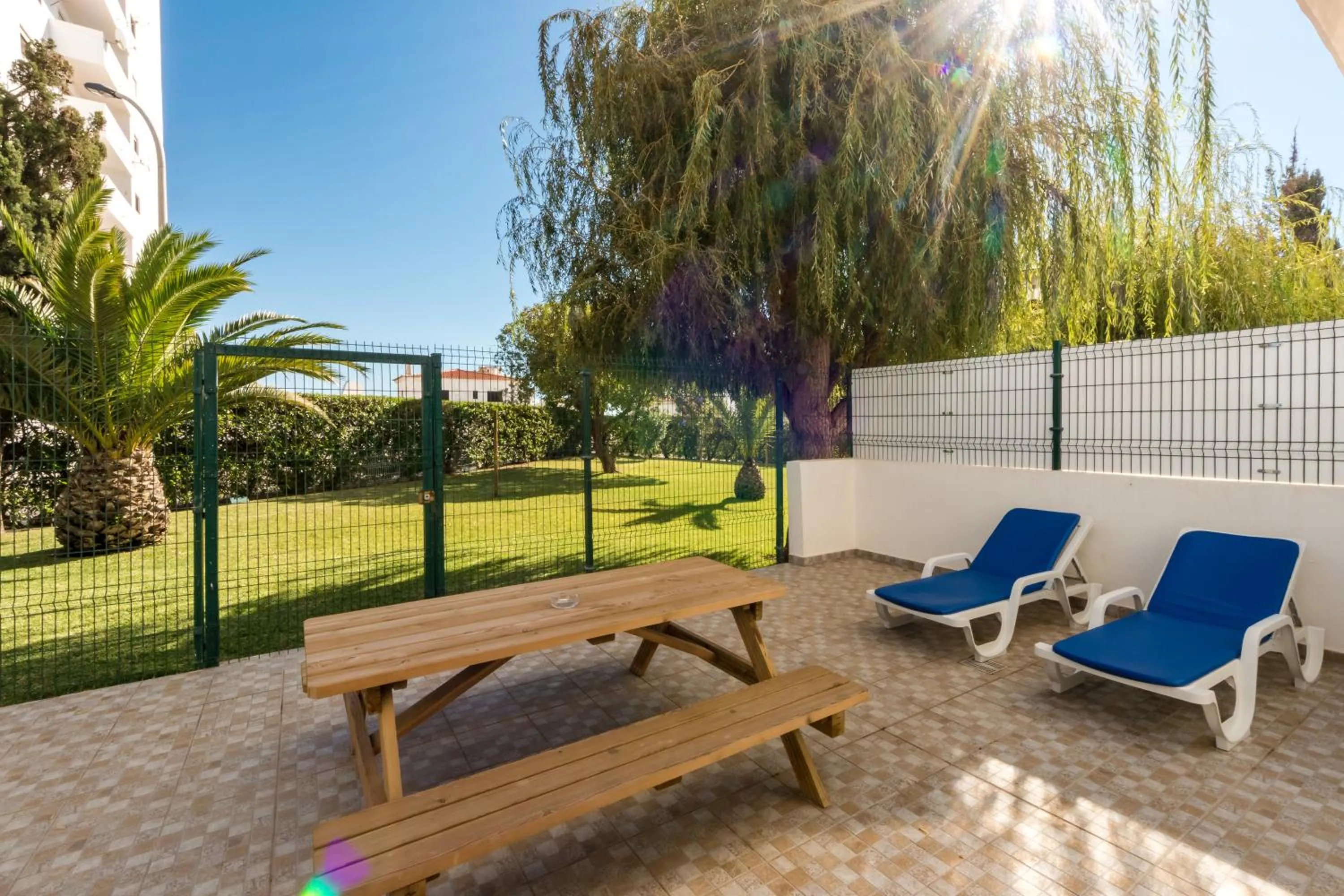 Patio in Janelas do Mar Apartamentos Turisticos