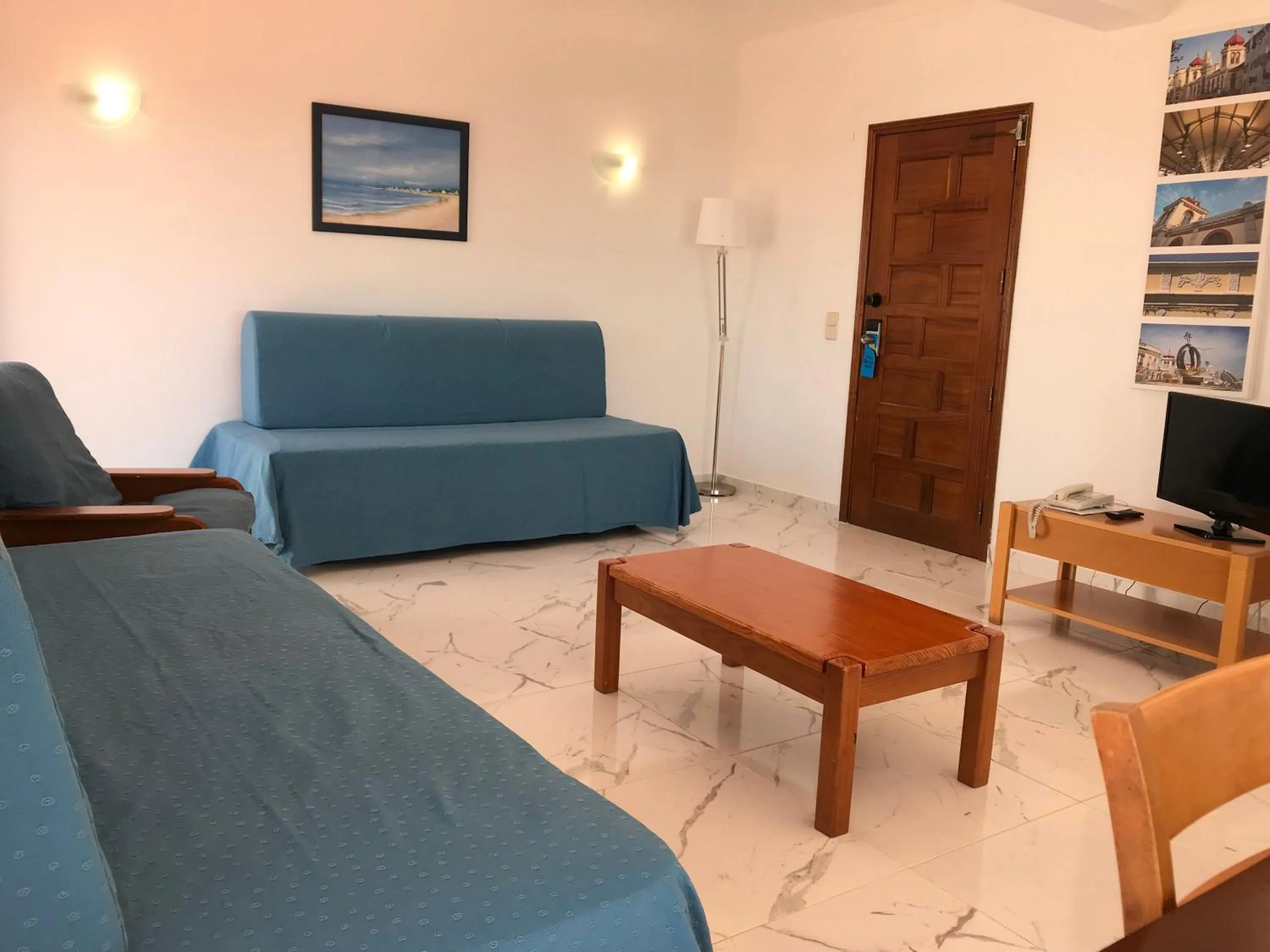 Bed in Janelas do Mar Apartamentos Turisticos