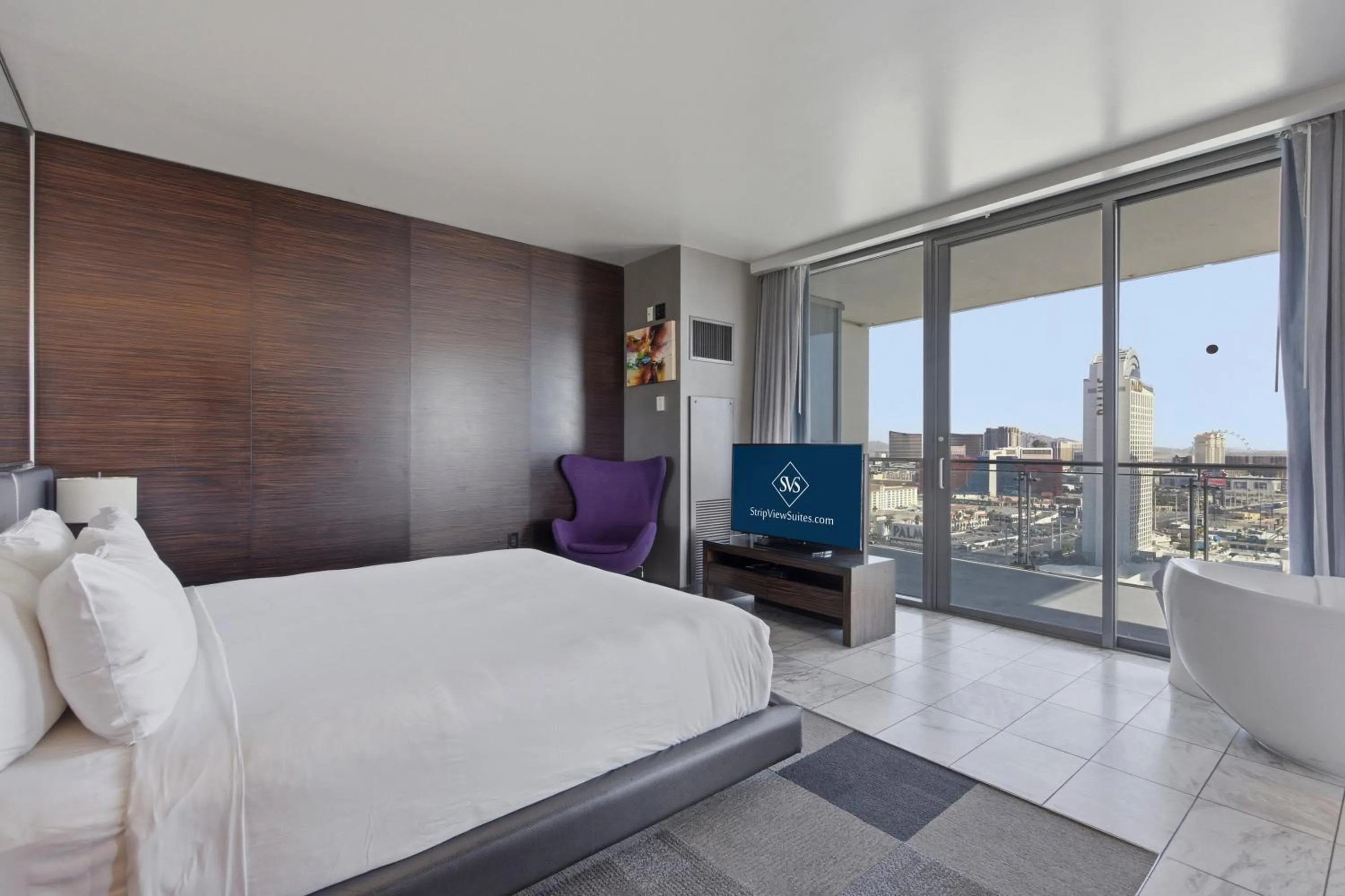 Bedroom, Bed in StripViewSuites Two-Bedroom Conjoined Suite at Palms Place