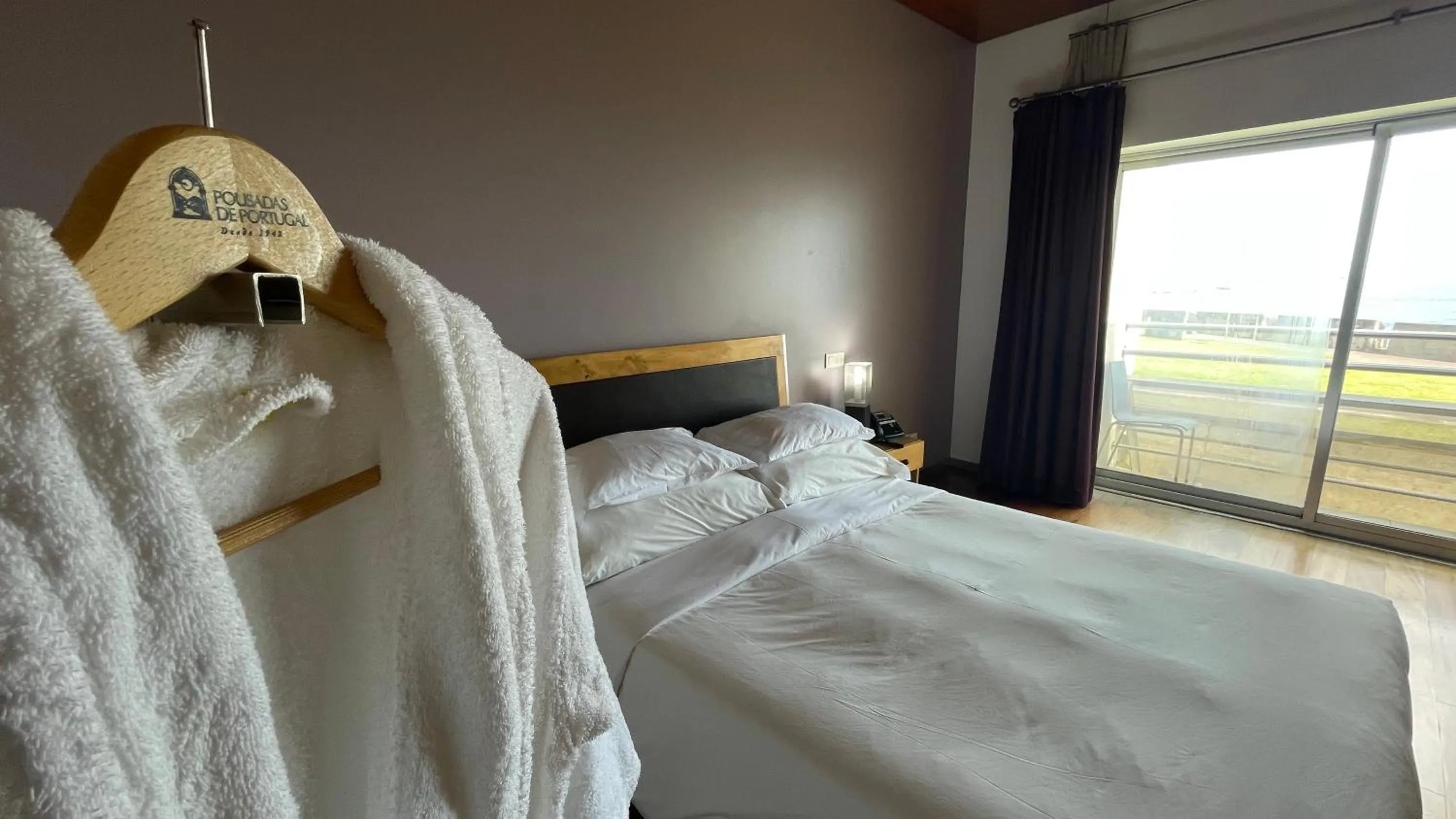 Bedroom, Bed in Pousada de Angra do Heroismo Castelo de S. Sebastiao