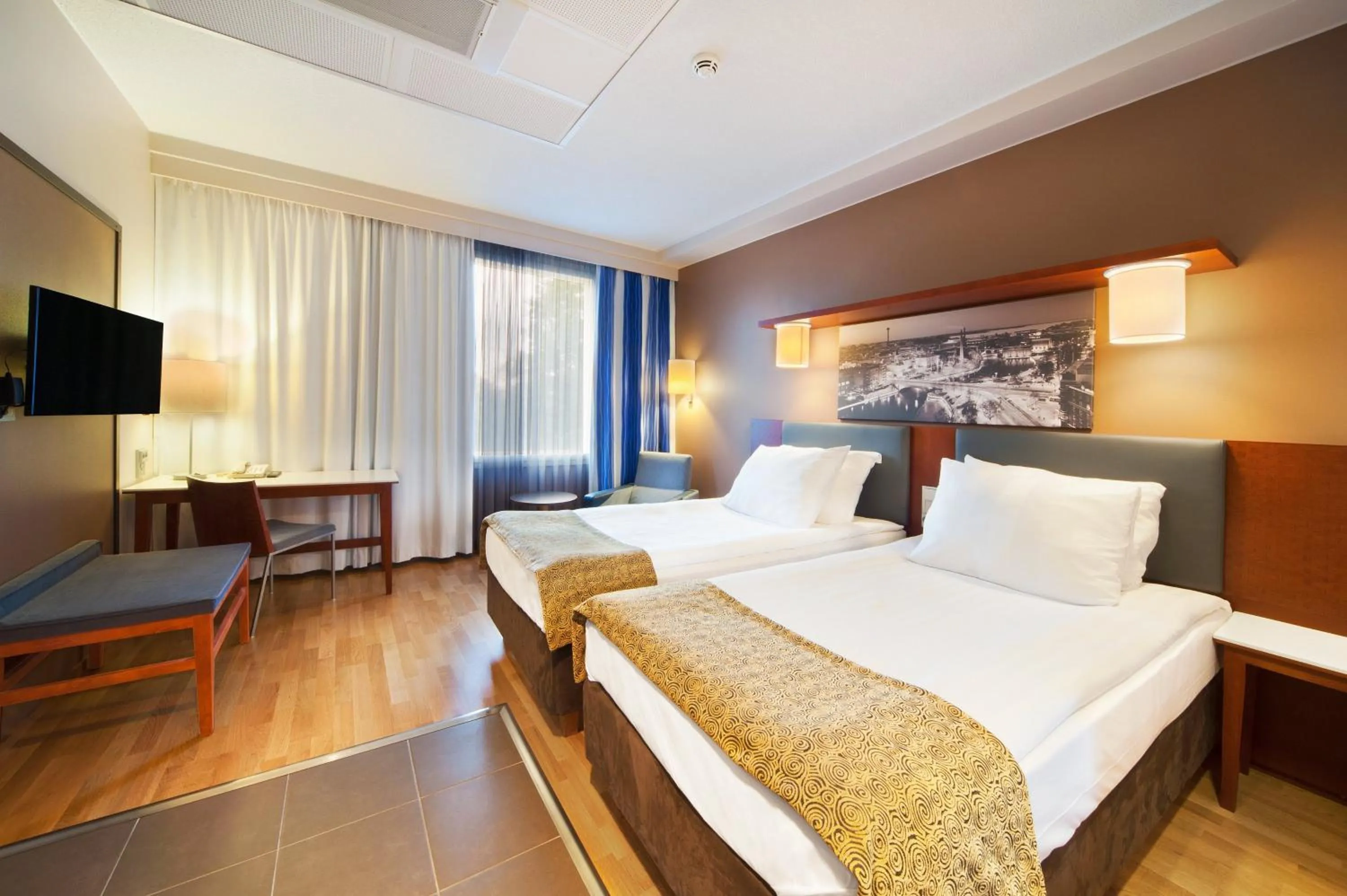 Photo of the whole room, Bed in Holiday Inn Tampere - Central Station by IHG